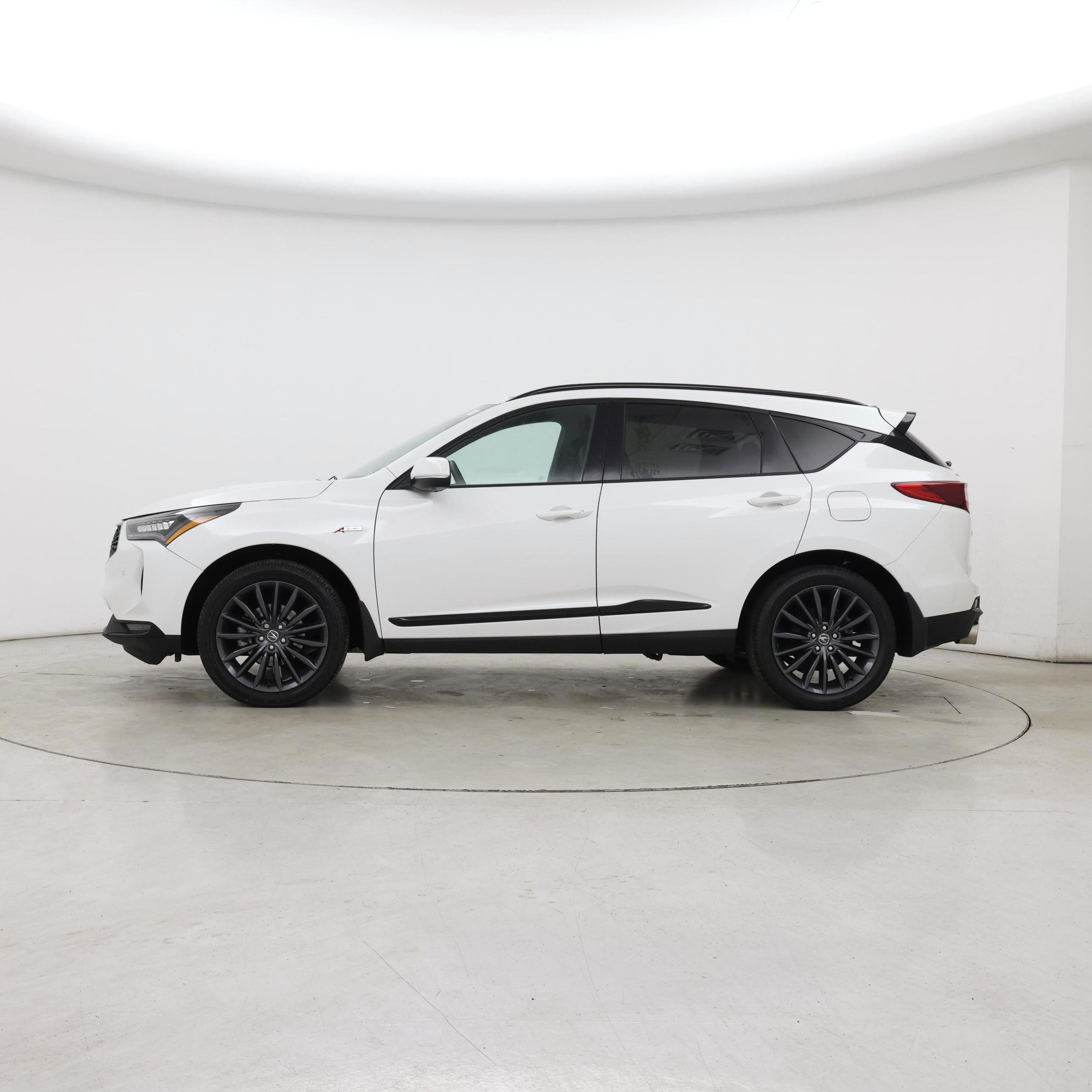 Thumbnail: 2022 Acura RDX - 3