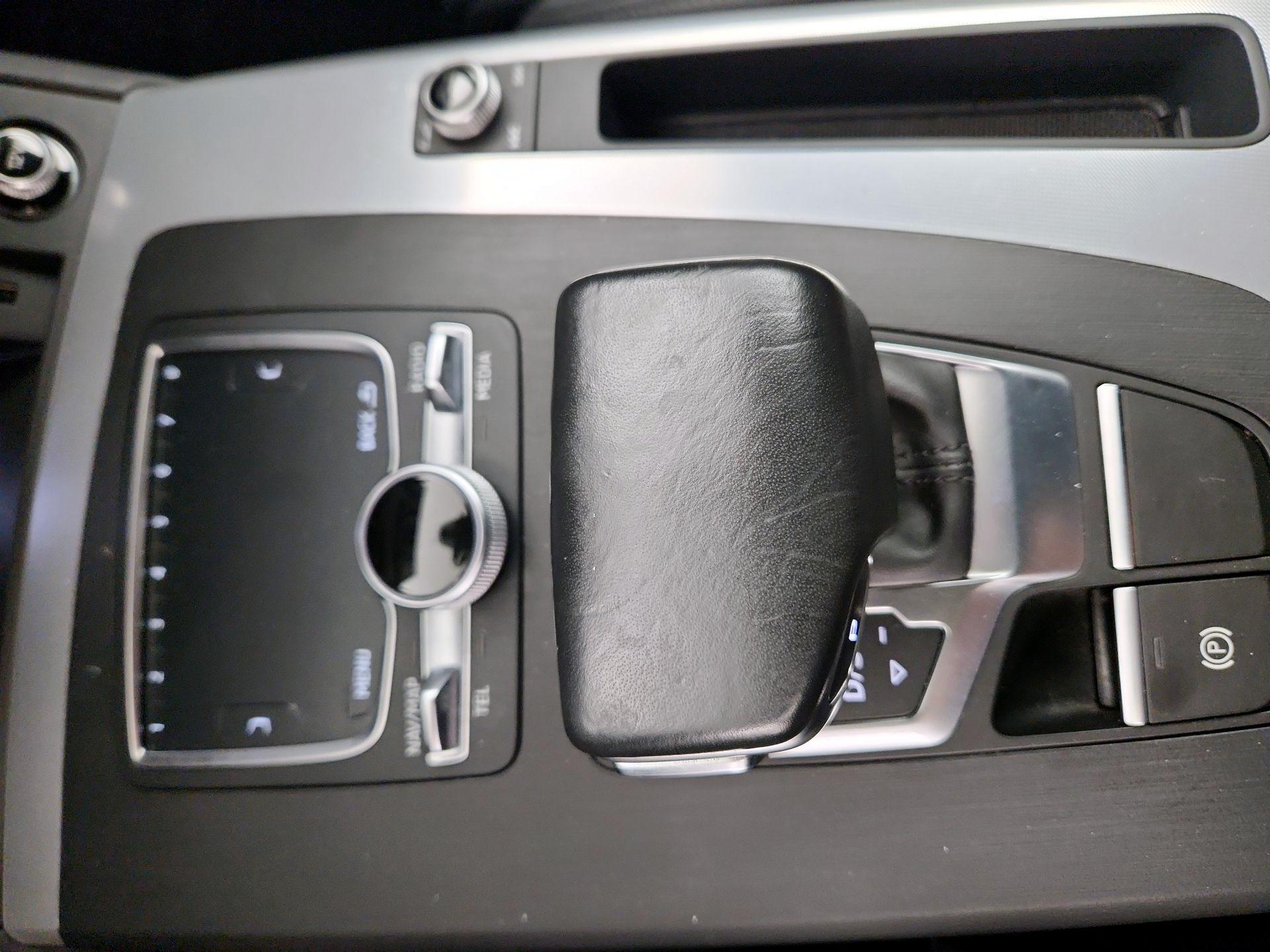 Thumbnail: 2020 Audi Q5 - 18