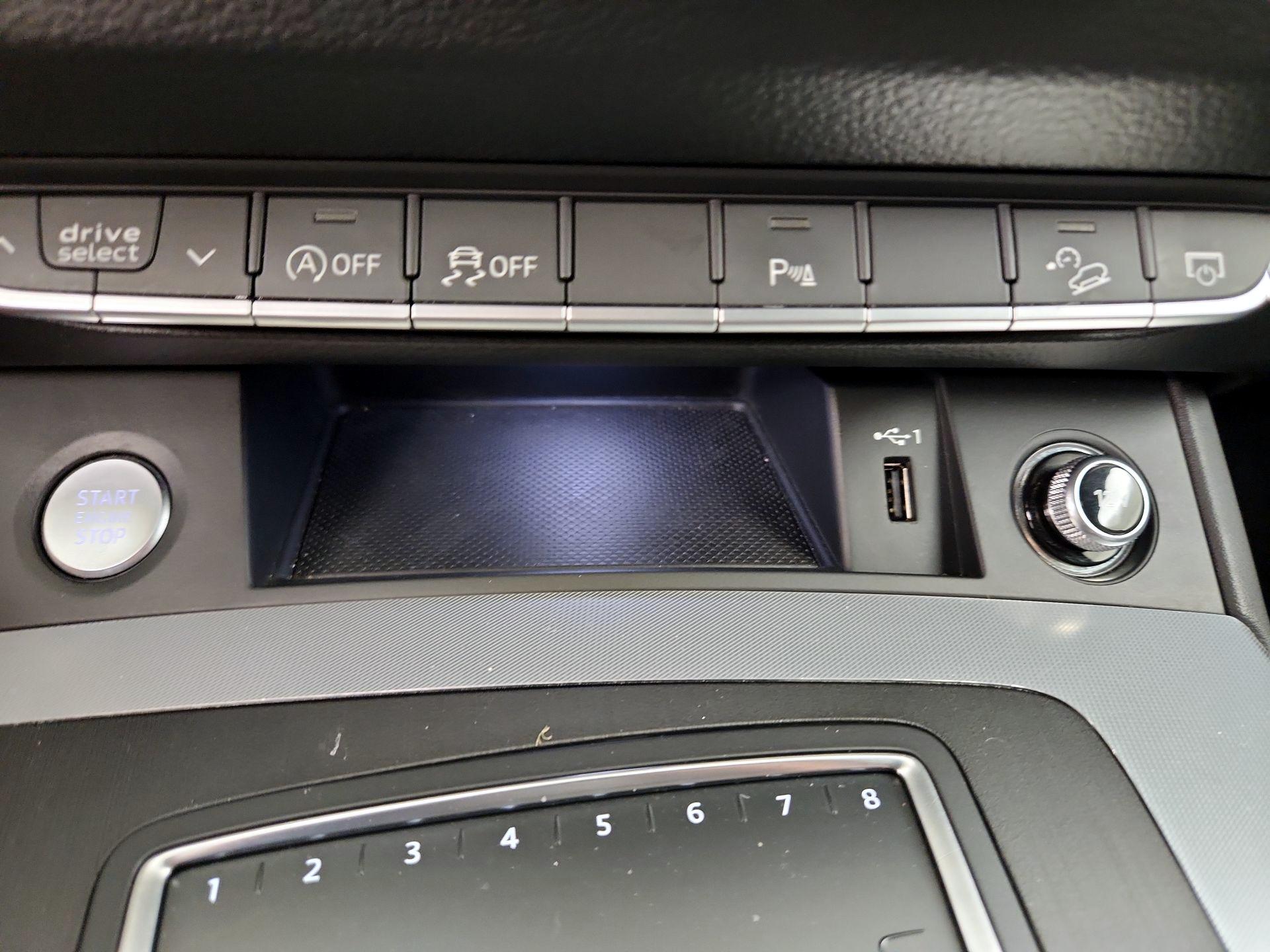 Thumbnail: 2020 Audi Q5 - 19