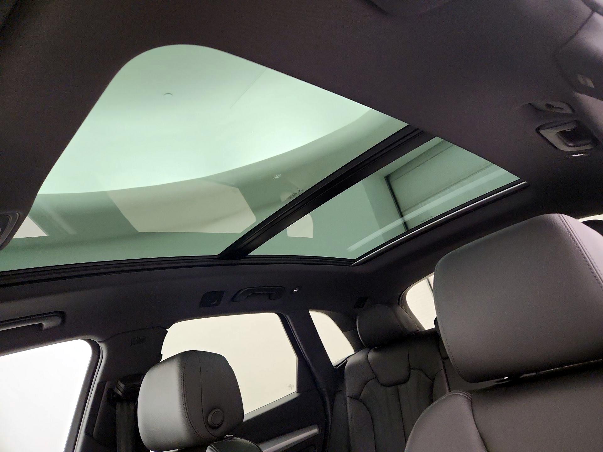 Thumbnail: 2020 Audi Q5 - 20