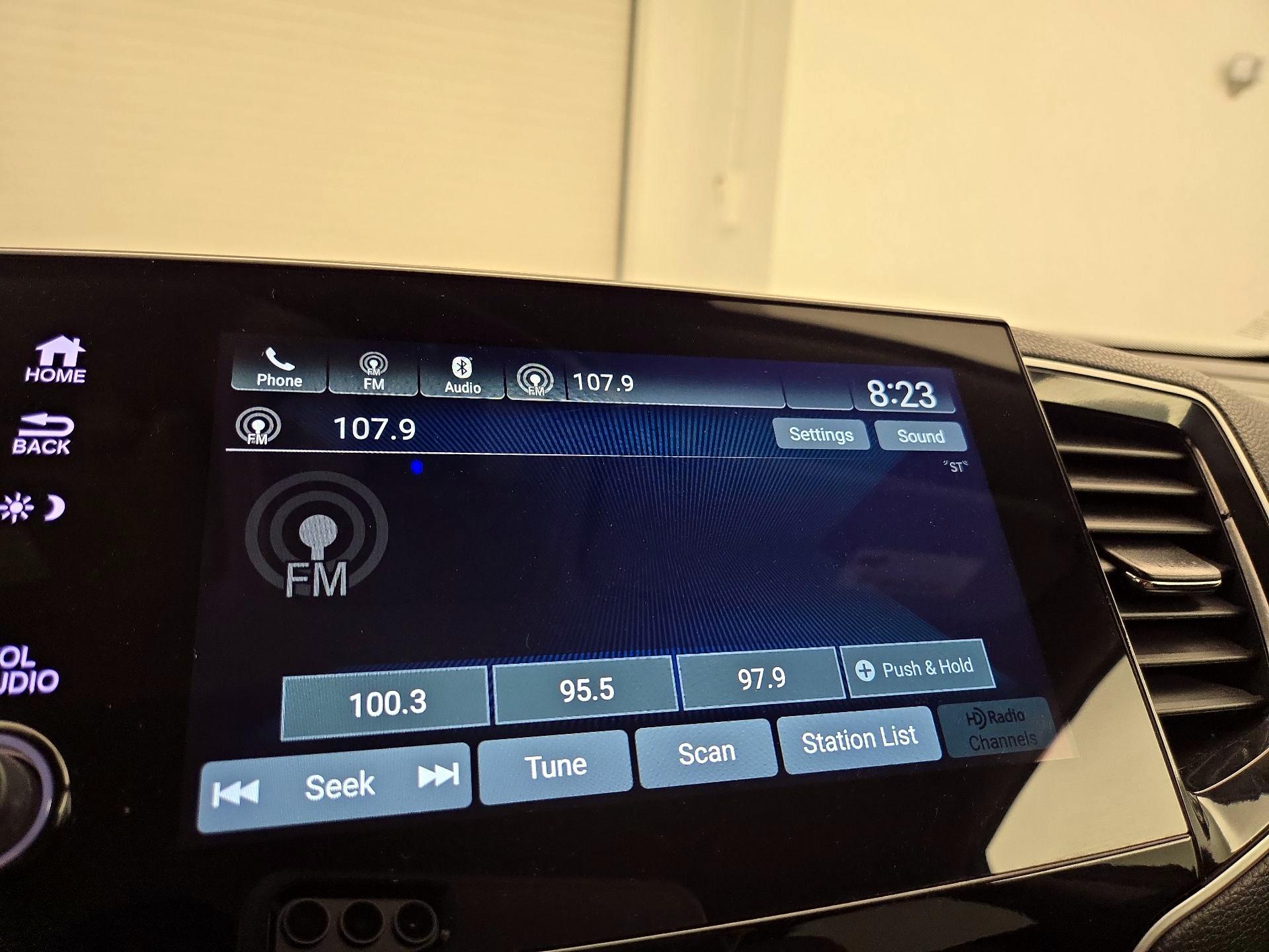 Thumbnail: 2022 Honda Pilot - 15