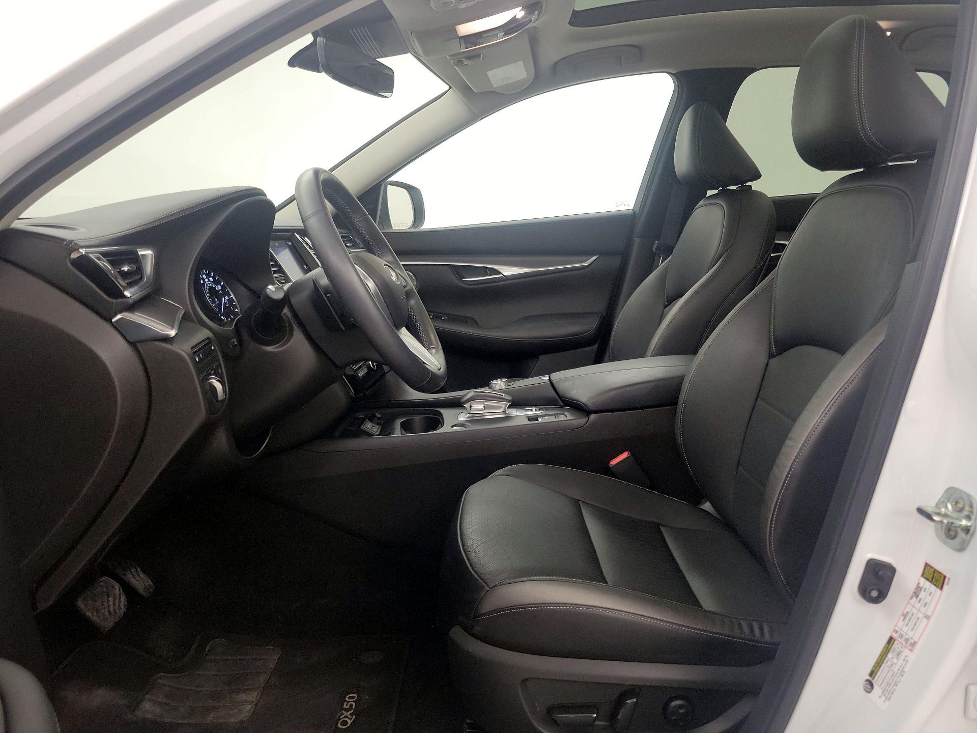 Thumbnail: 2023 INFINITI QX50 - 11