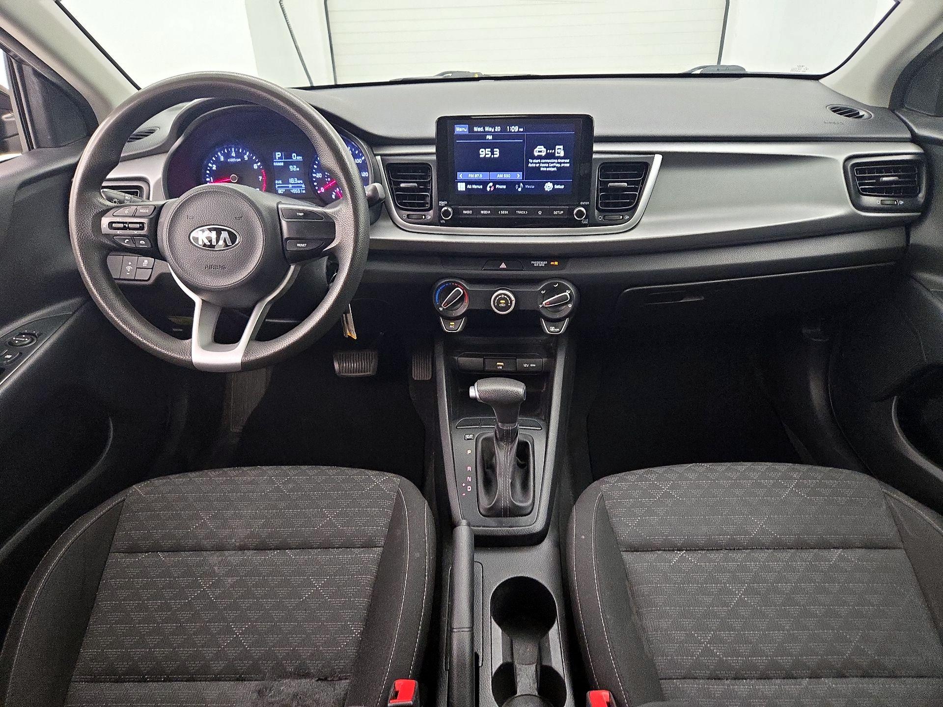 Thumbnail: 2021 Kia Rio - 9