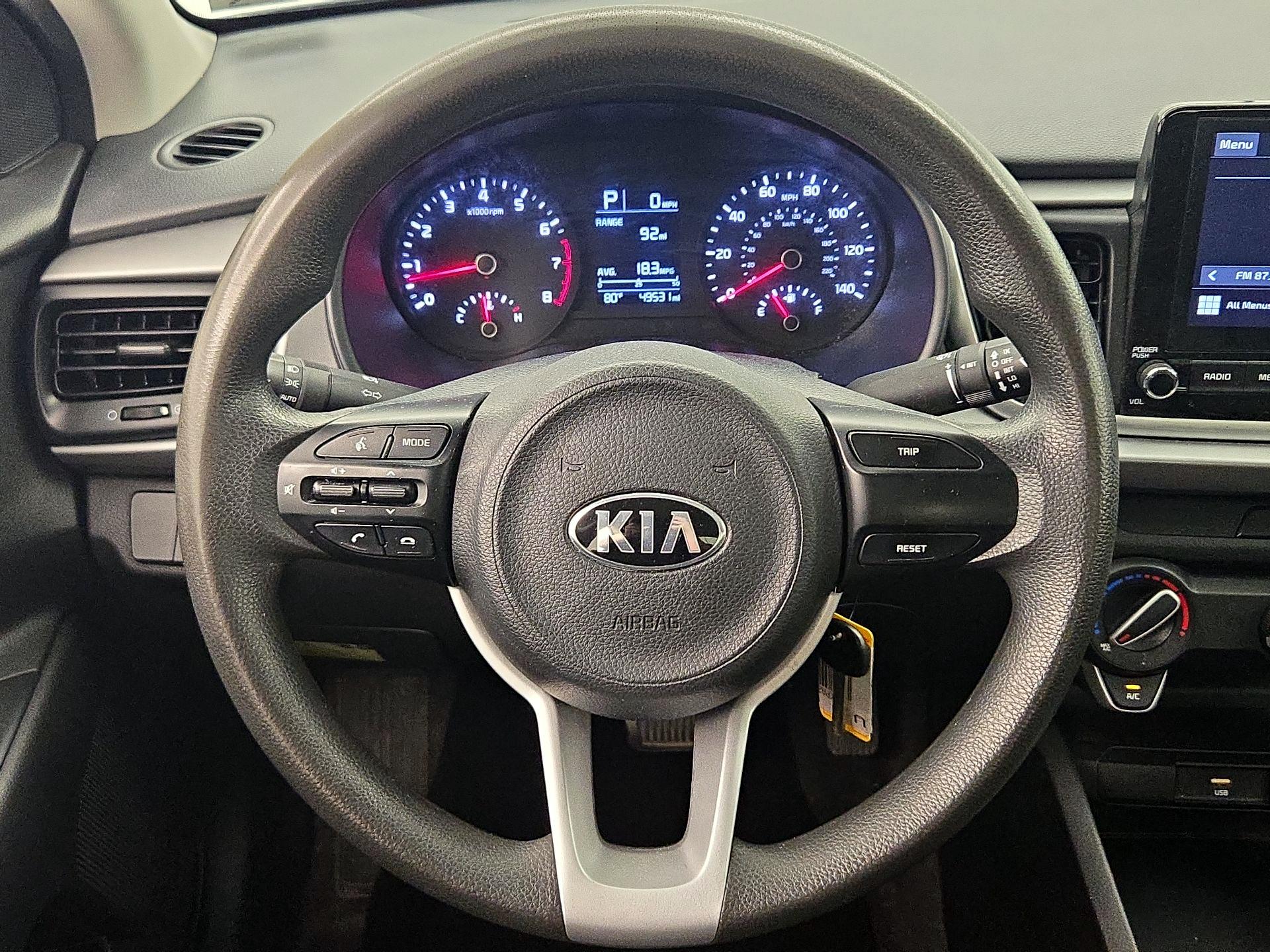 Thumbnail: 2021 Kia Rio - 10