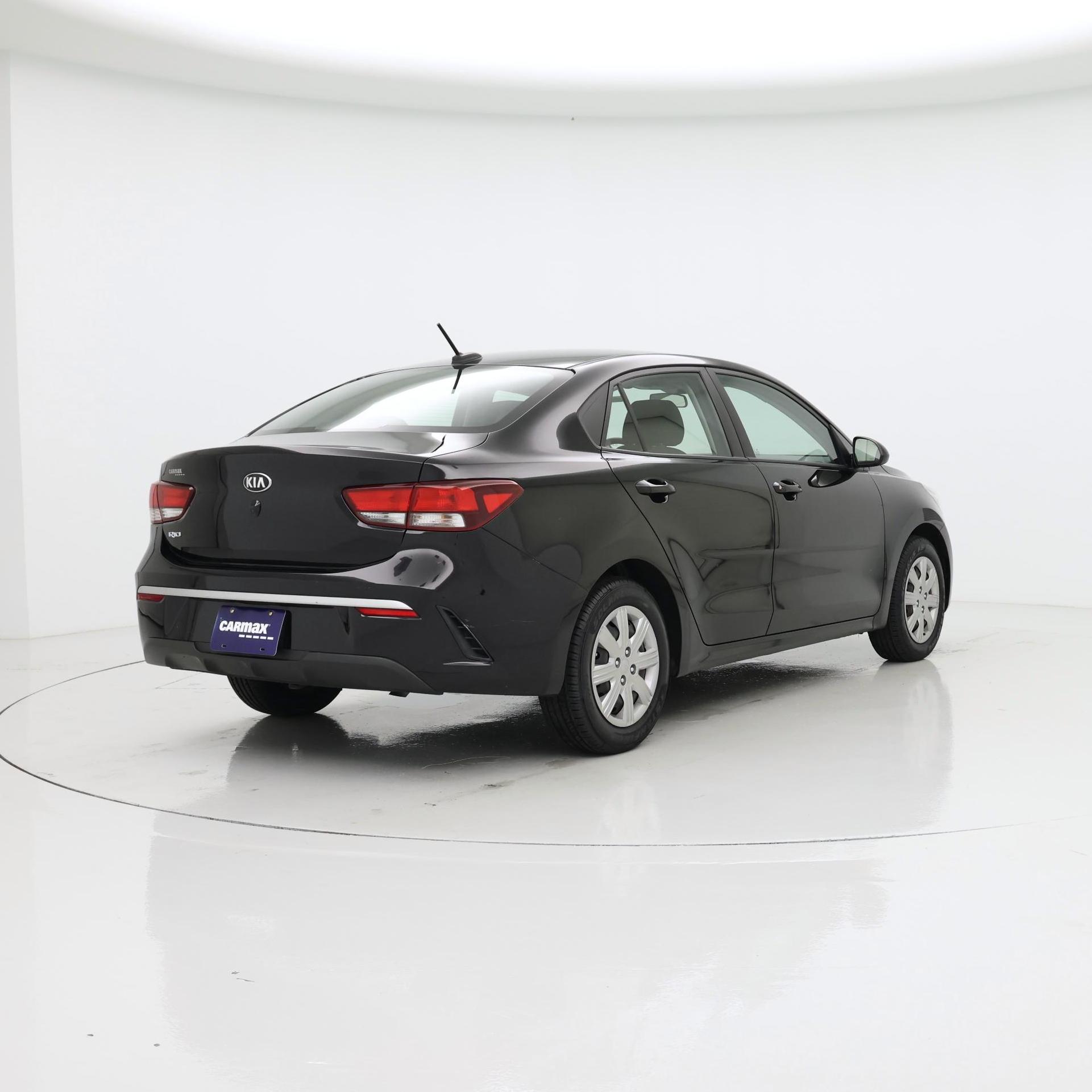 Thumbnail: 2021 Kia Rio - 8