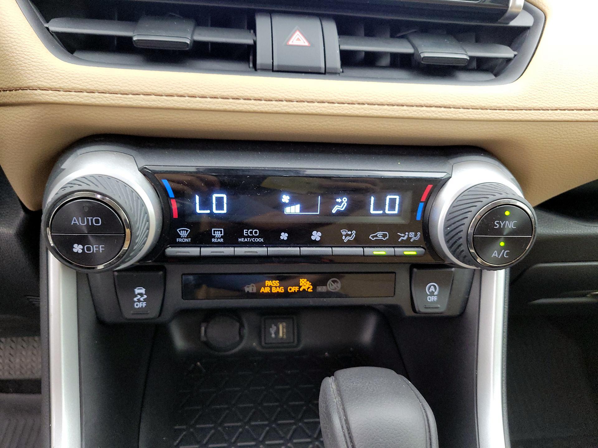 Thumbnail: 2023 Toyota RAV4 - 16