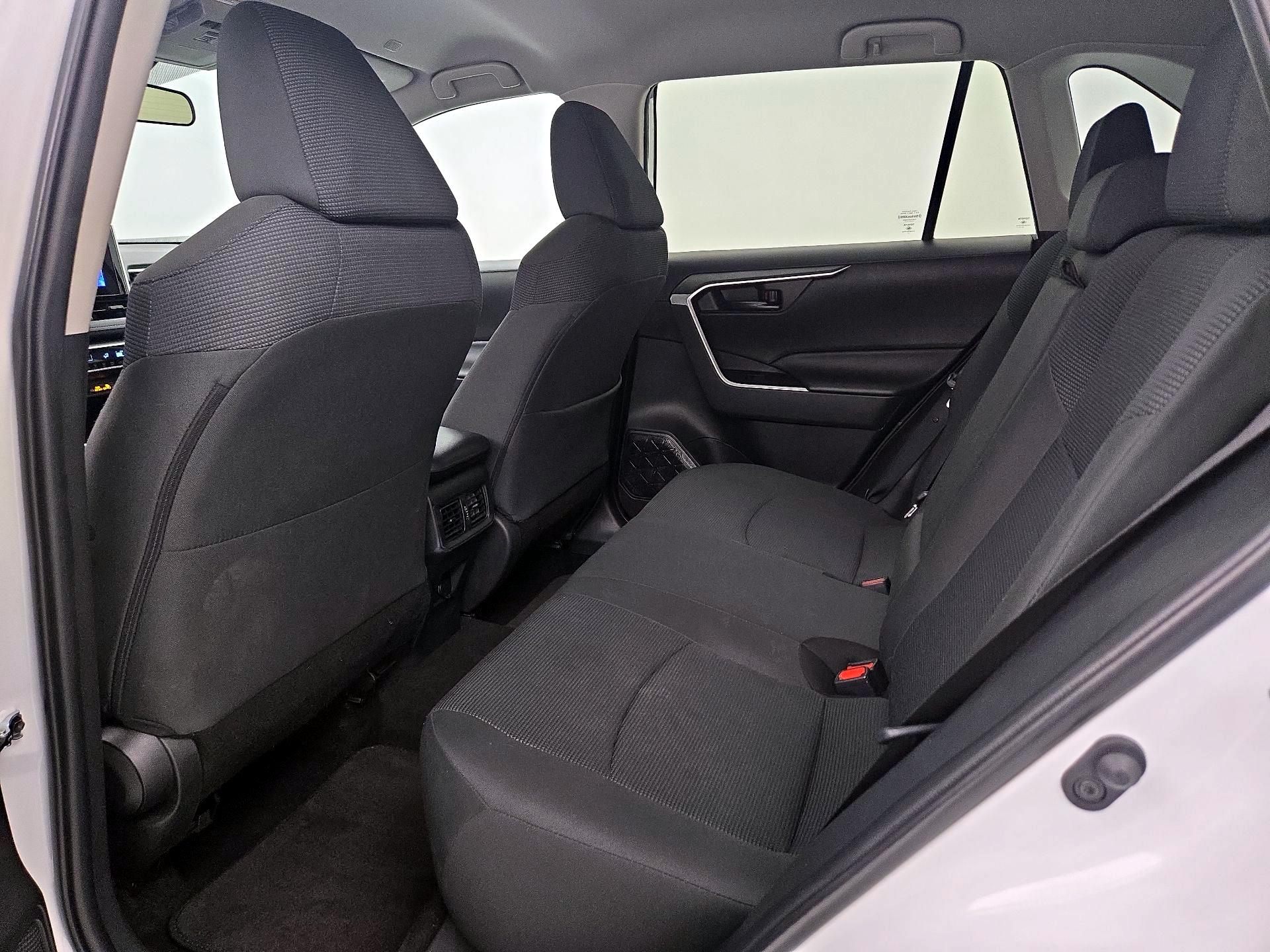 Thumbnail: 2024 Toyota RAV4 - 19