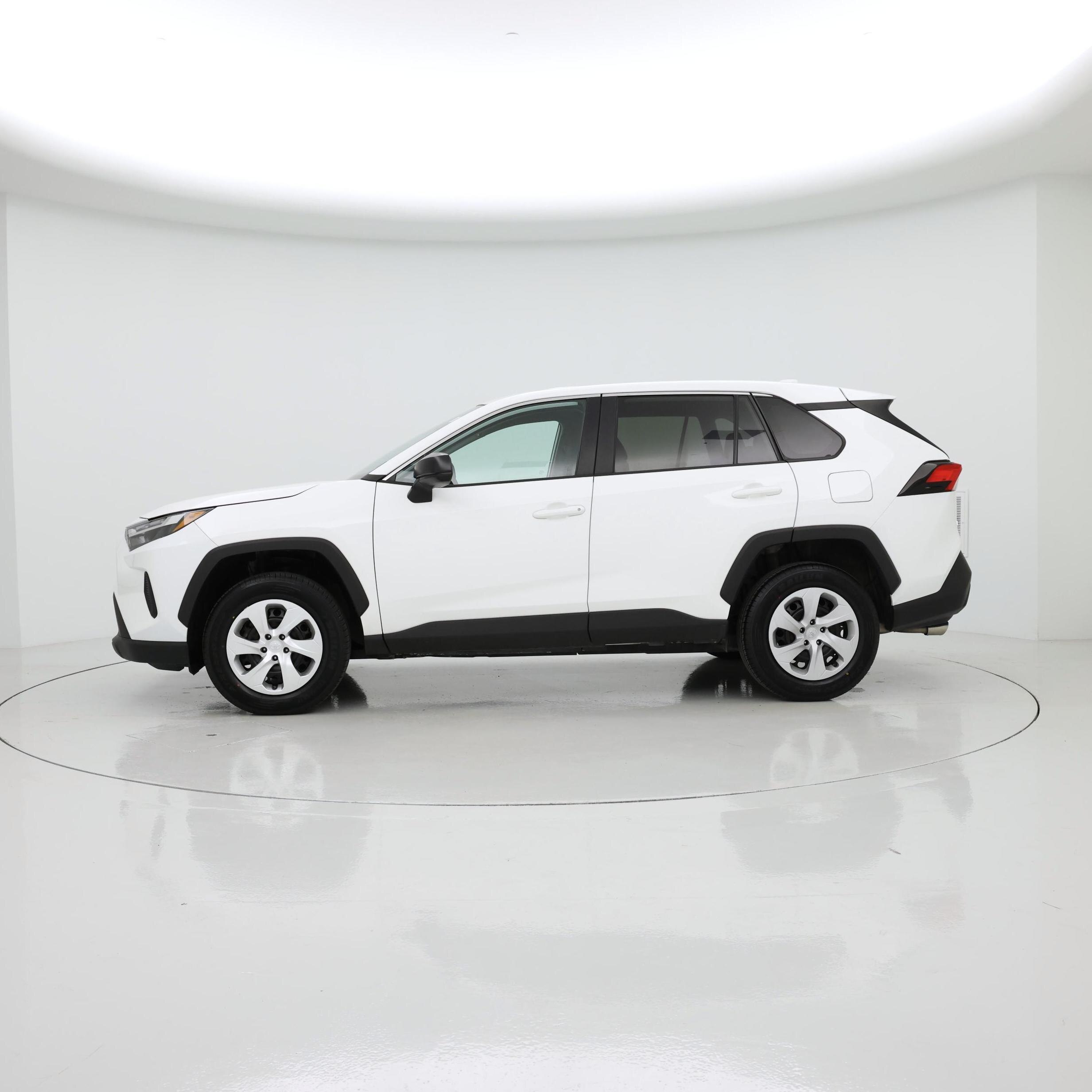 Thumbnail: 2024 Toyota RAV4 - 3