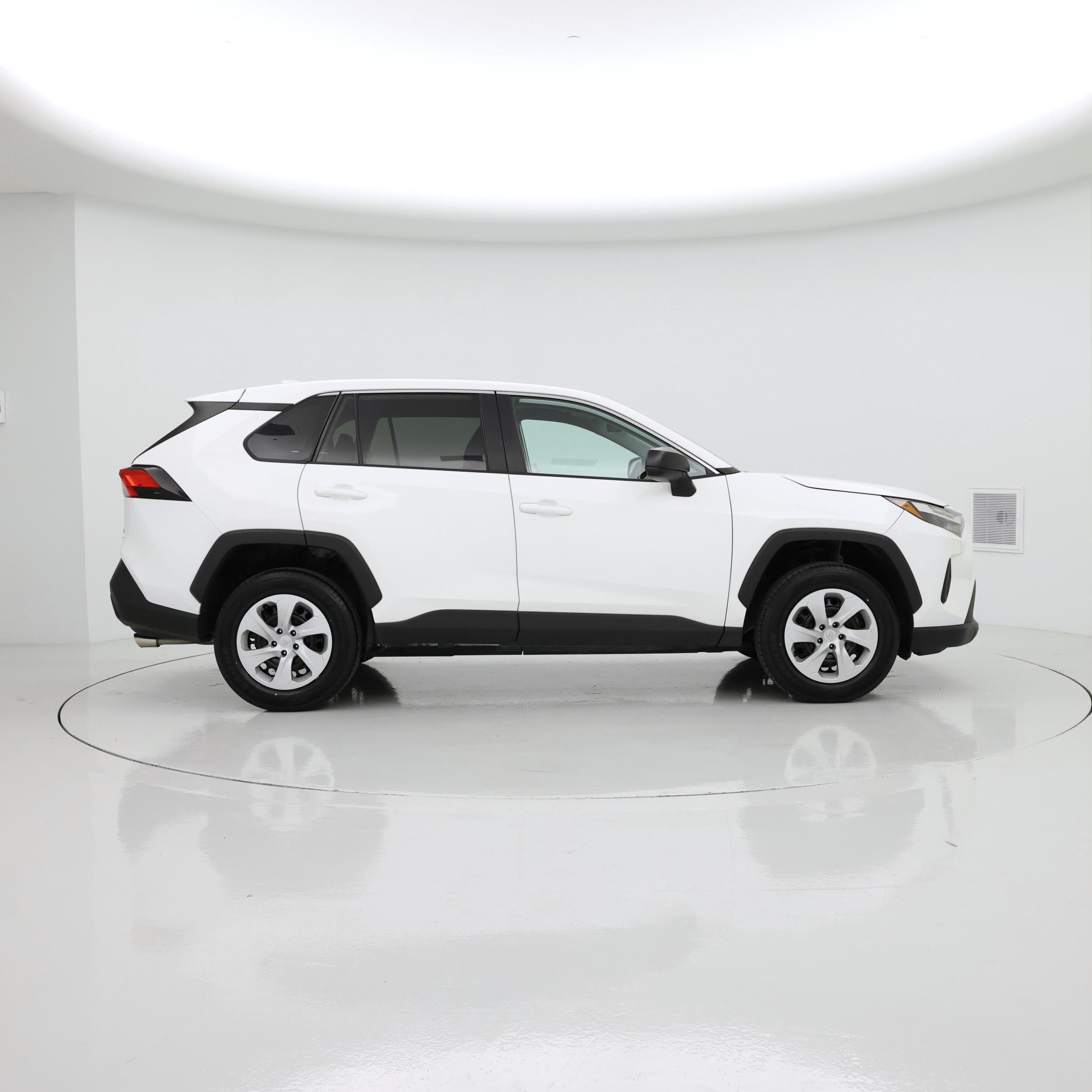 Thumbnail: 2024 Toyota RAV4 - 7