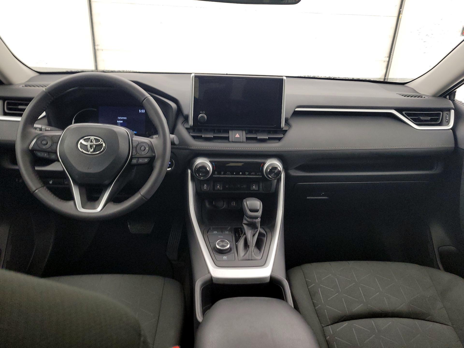 Thumbnail: 2023 Toyota RAV4 - 9