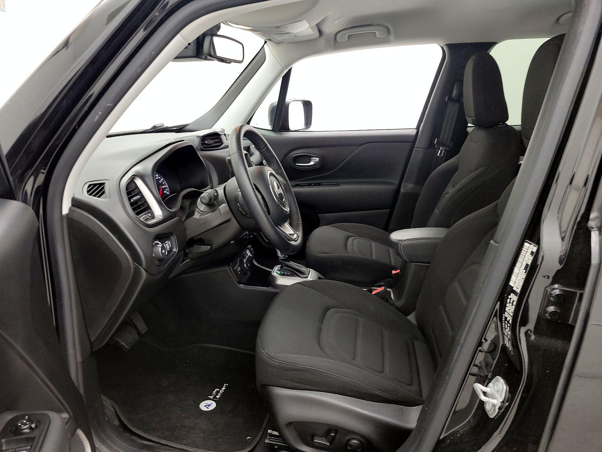 Thumbnail: 2022 Jeep Renegade - 11