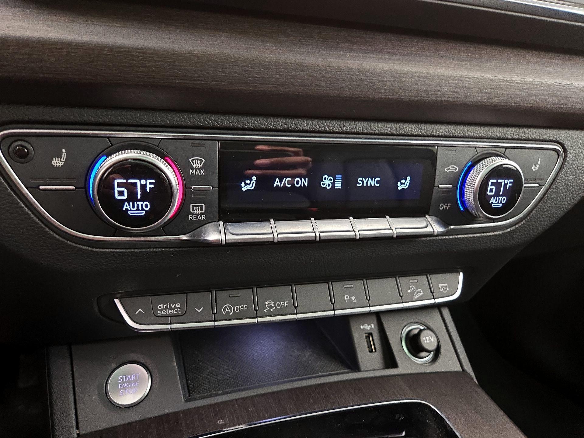 Thumbnail: 2023 Audi Q5 - 16