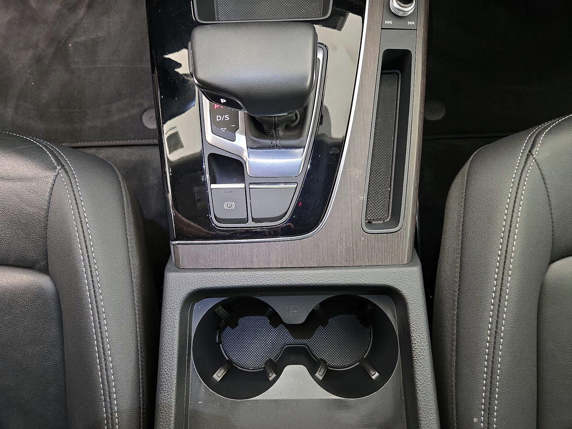 Thumbnail: 2023 Audi Q5 - 17