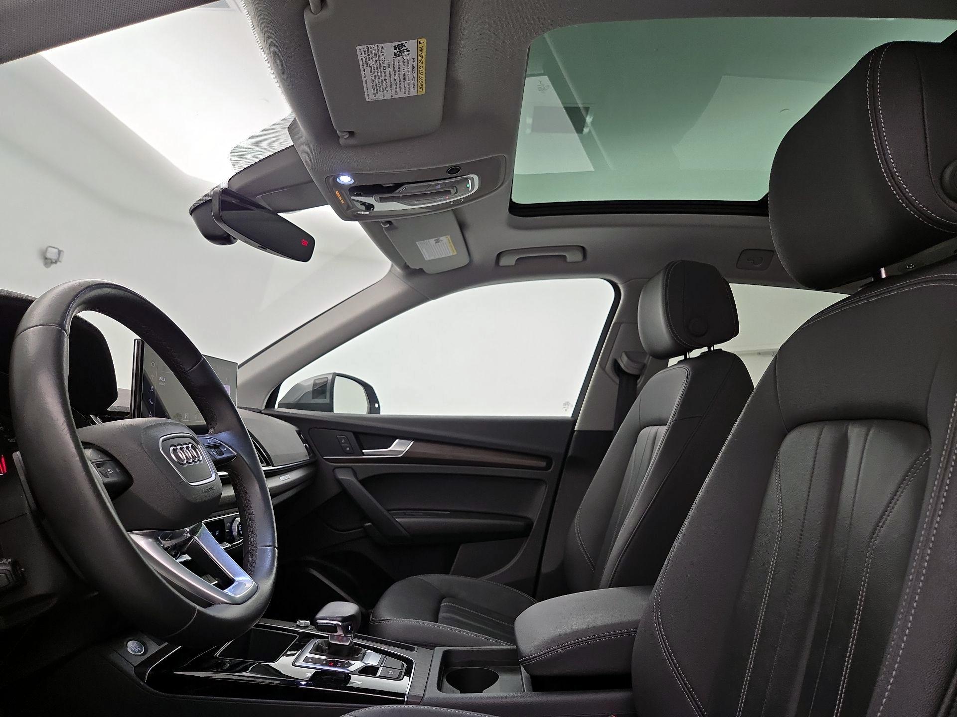 Thumbnail: 2023 Audi Q5 - 19