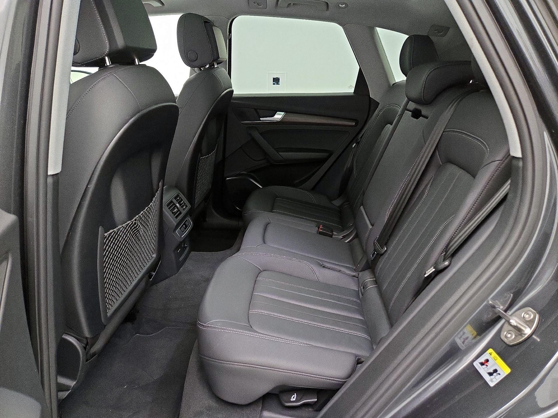 Thumbnail: 2023 Audi Q5 - 20