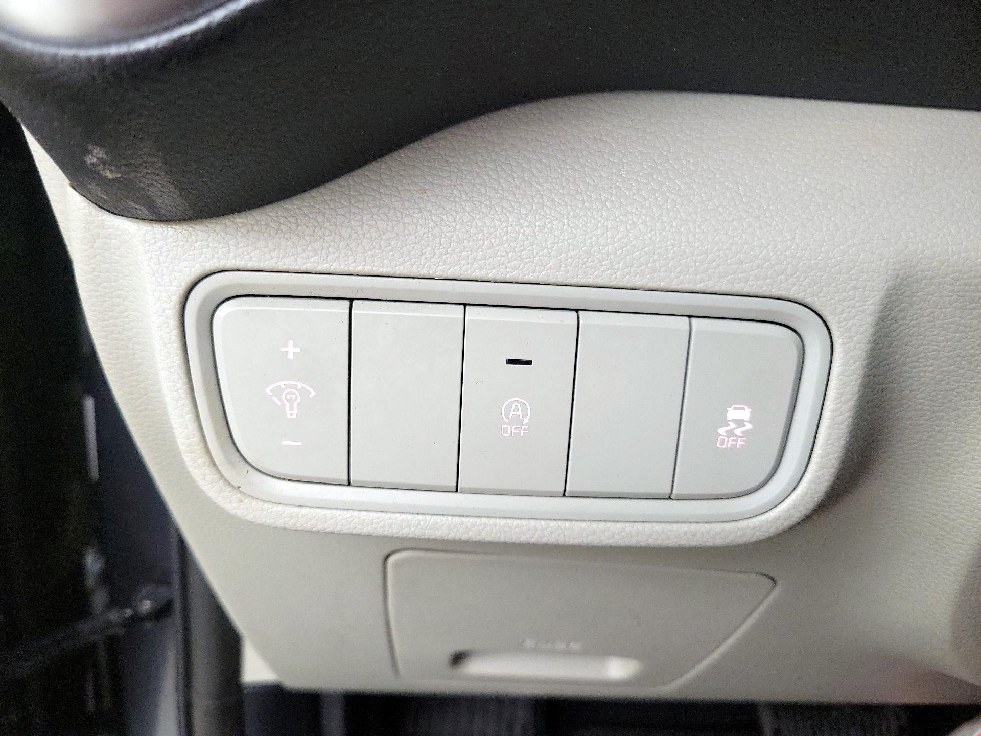 Thumbnail: 2021 Kia Soul - 13