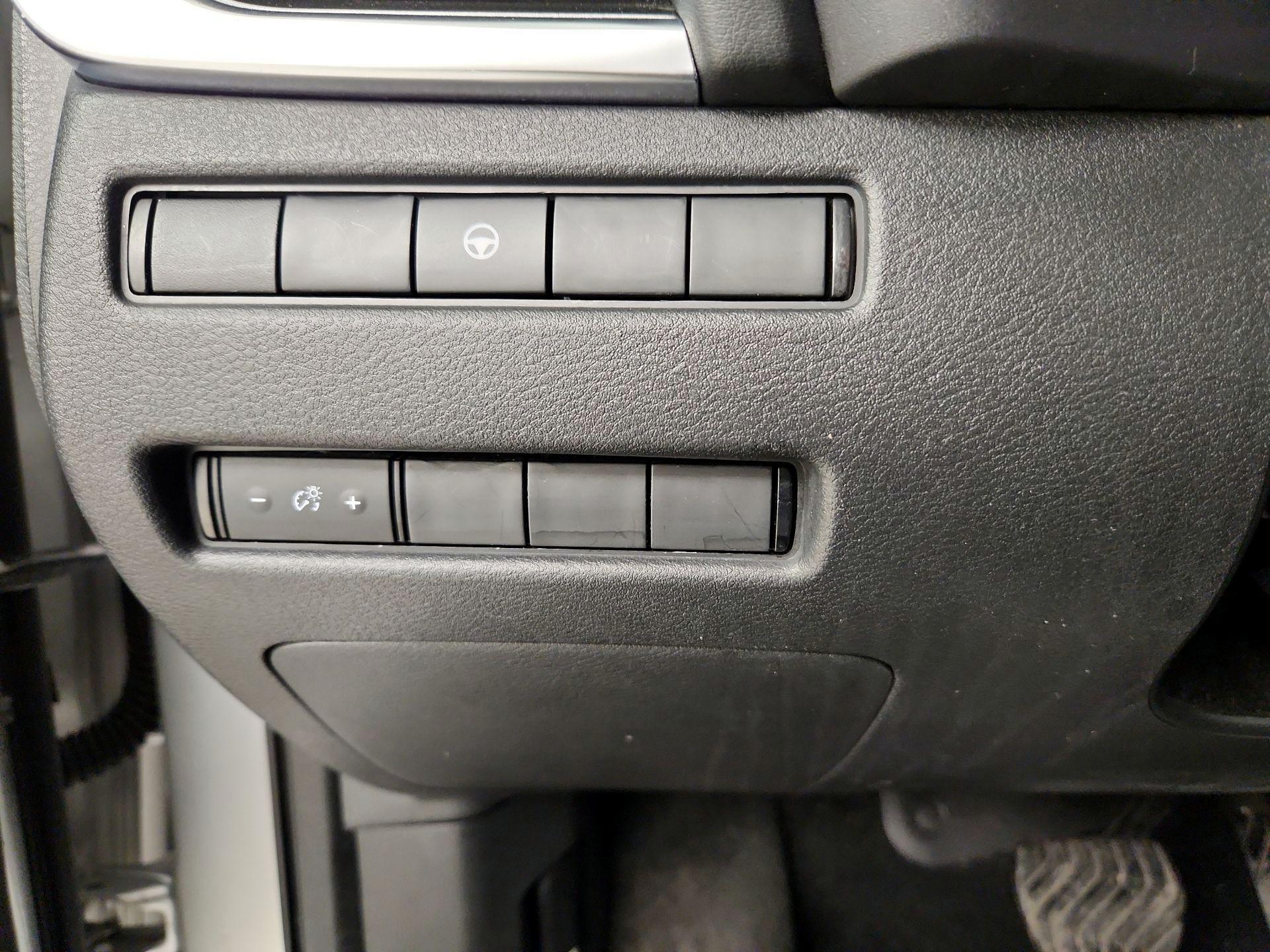 Thumbnail: 2022 Nissan Rogue - 13