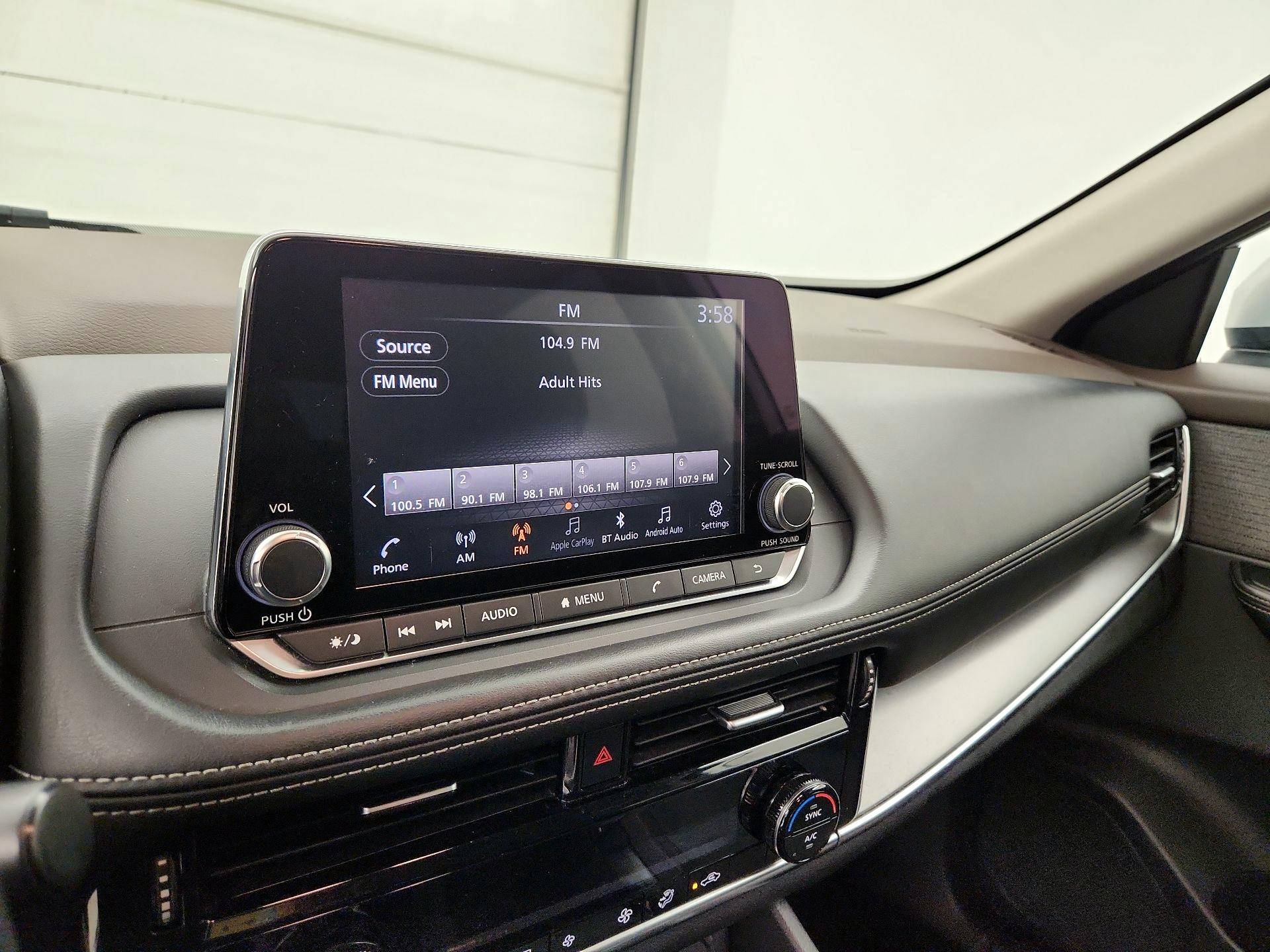 Thumbnail: 2022 Nissan Rogue - 15