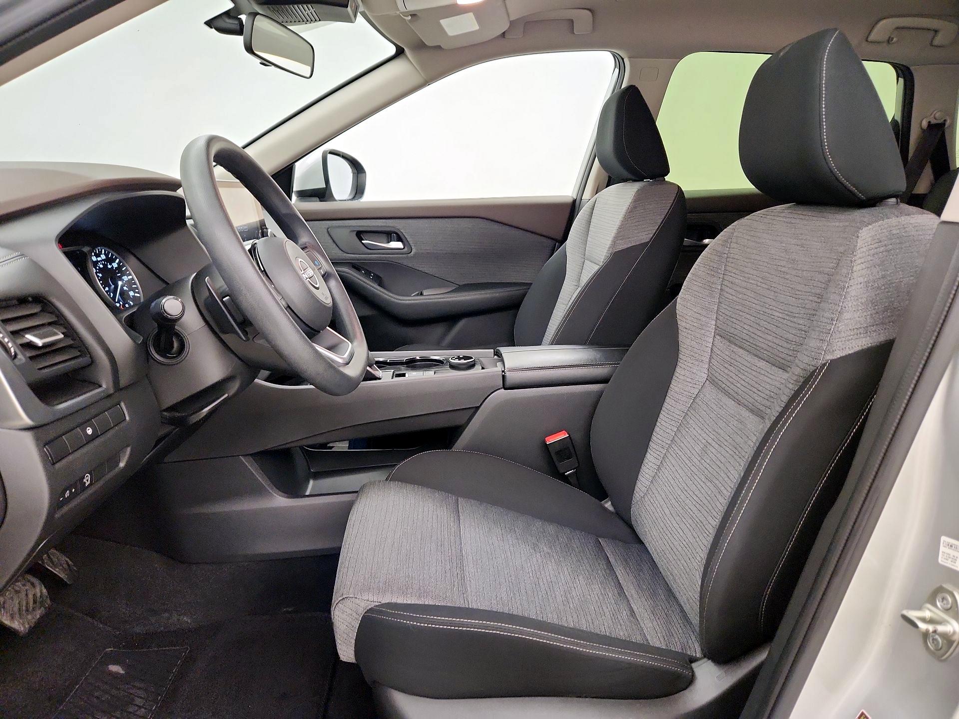 Thumbnail: 2023 Nissan Rogue - 11