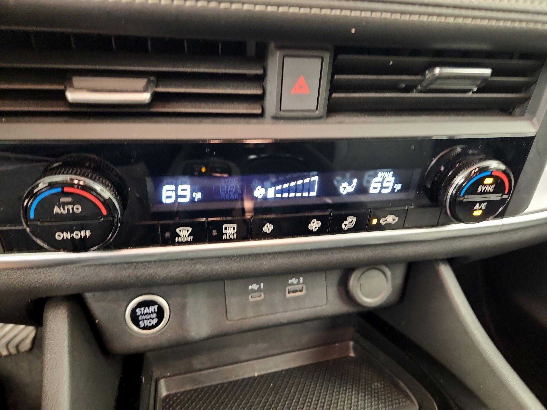 Thumbnail: 2023 Nissan Rogue - 16