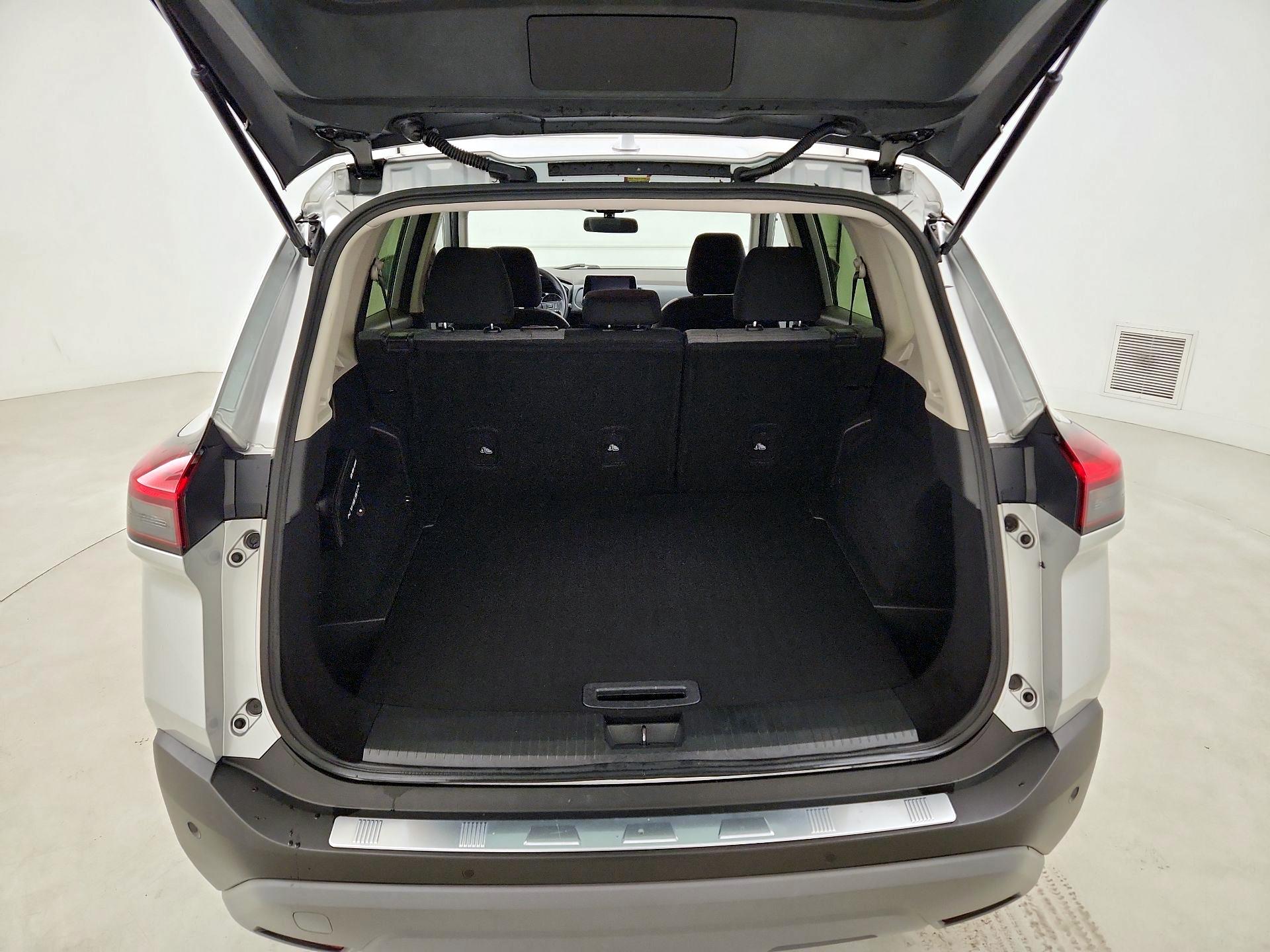 Thumbnail: 2023 Nissan Rogue - 20