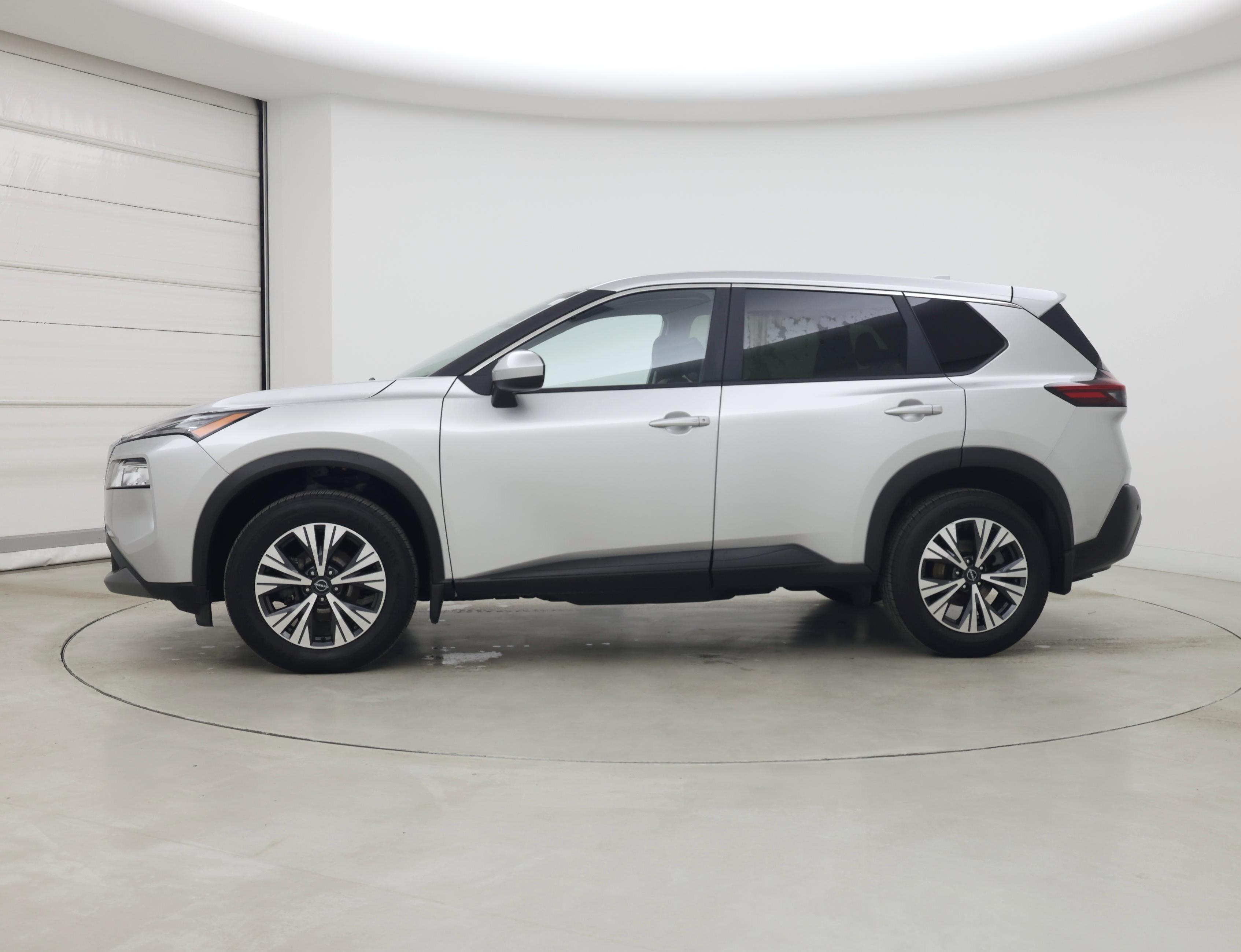 Thumbnail: 2023 Nissan Rogue - 3