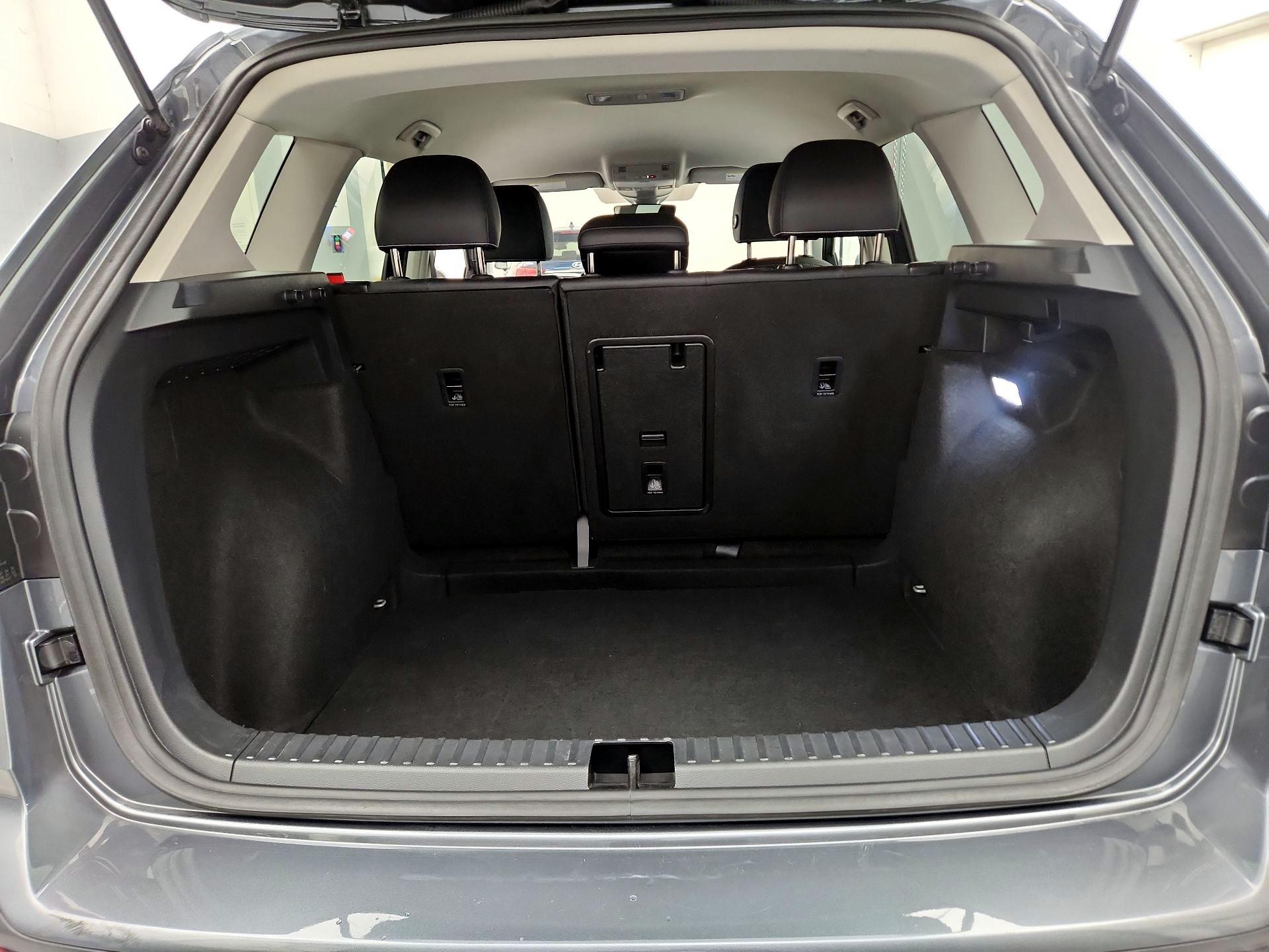 Thumbnail: 2024 Volkswagen Taos - 20