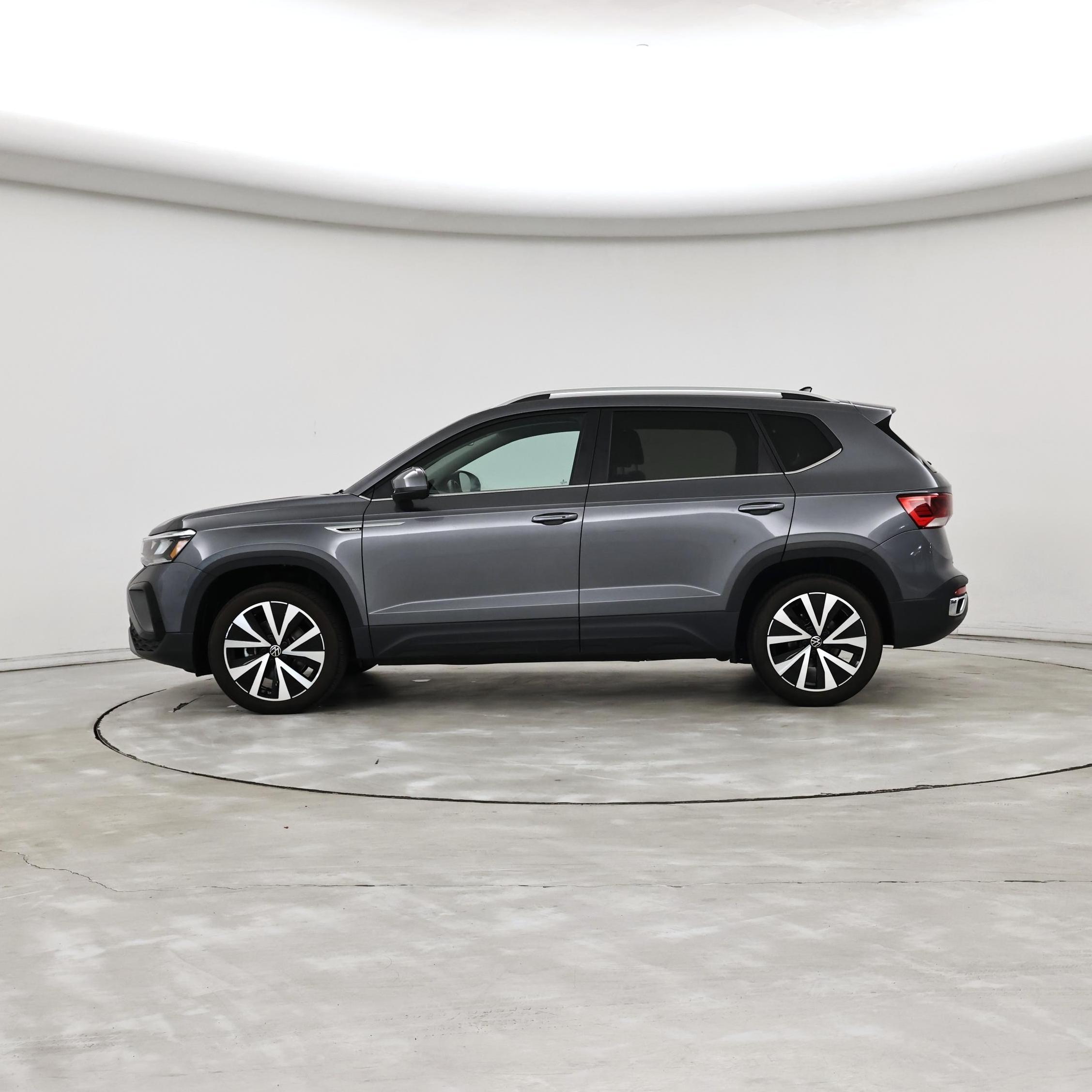 Thumbnail: 2024 Volkswagen Taos - 3