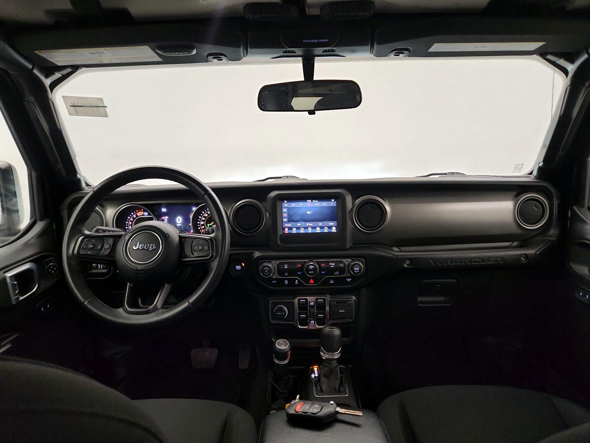 Thumbnail: 2021 Jeep Wrangler - 9