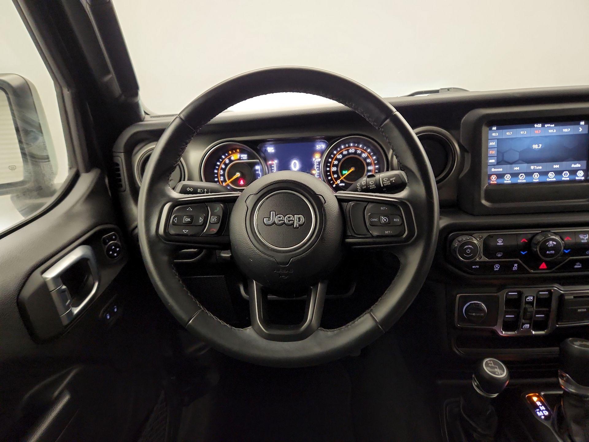 Thumbnail: 2021 Jeep Wrangler - 10