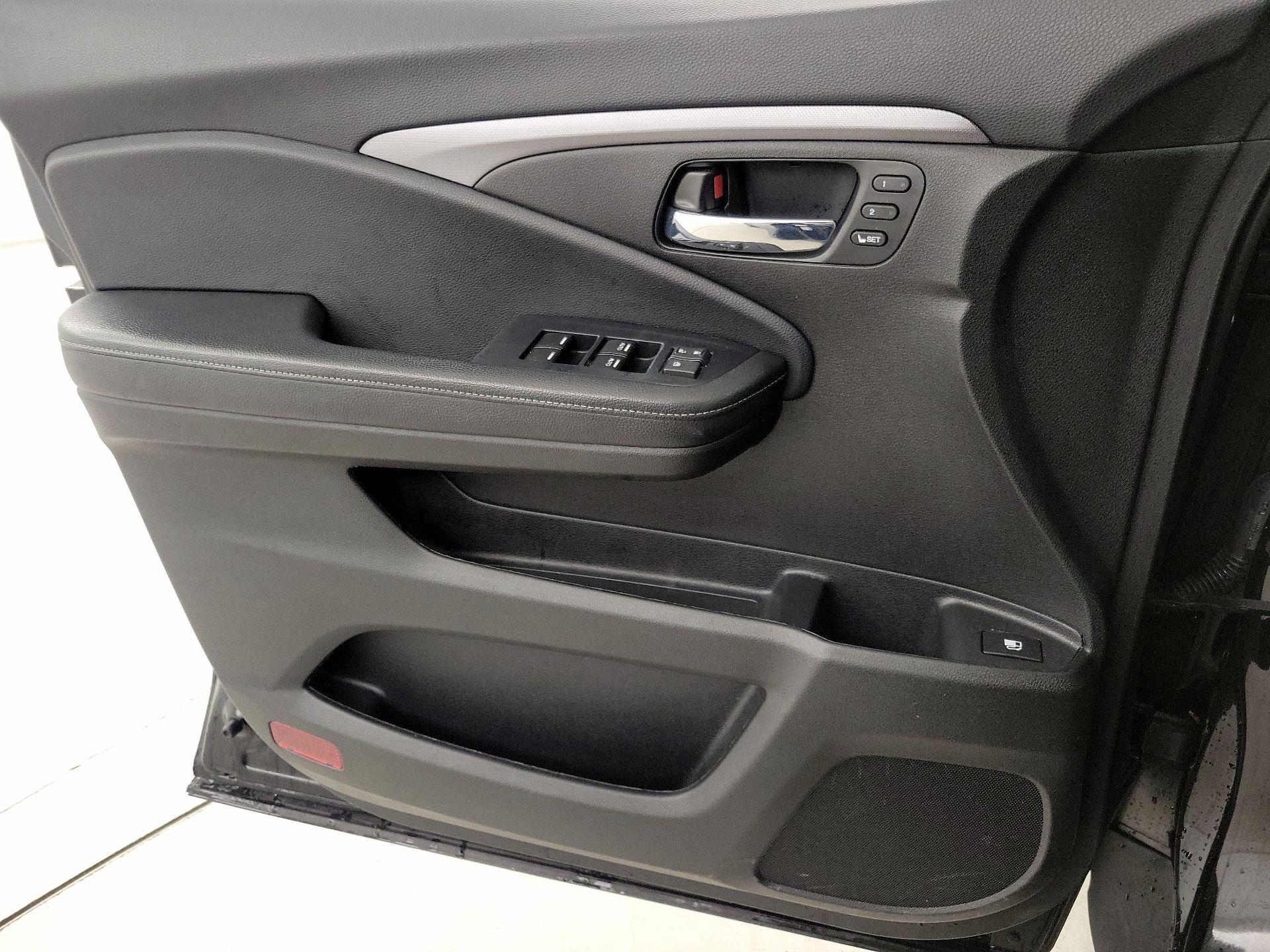 Thumbnail: 2023 Honda Ridgeline - 12