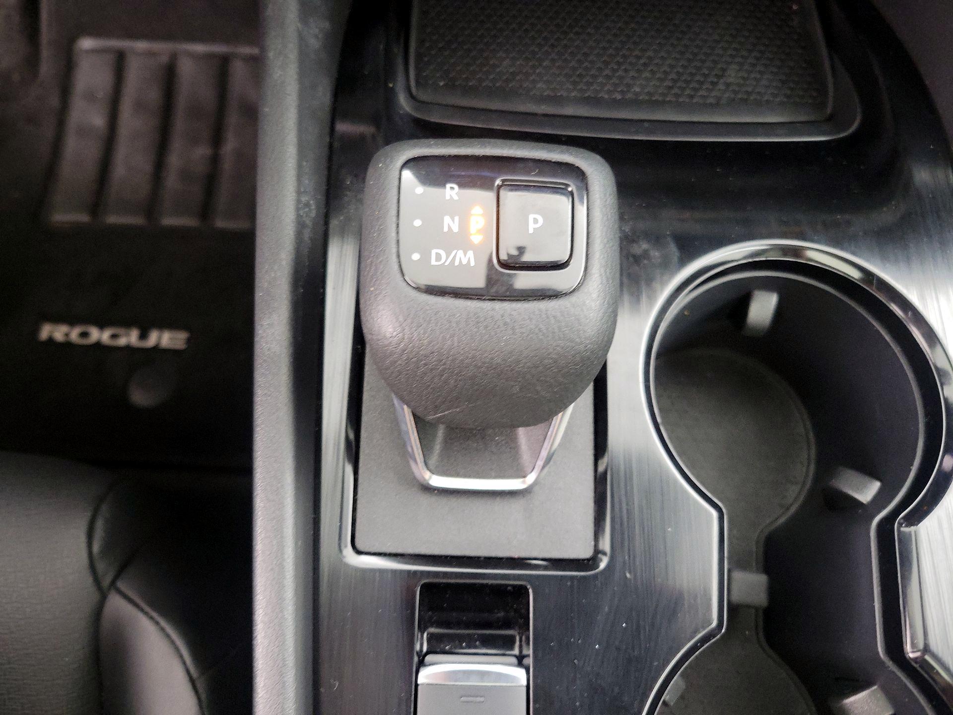 Thumbnail: 2023 Nissan Rogue - 17