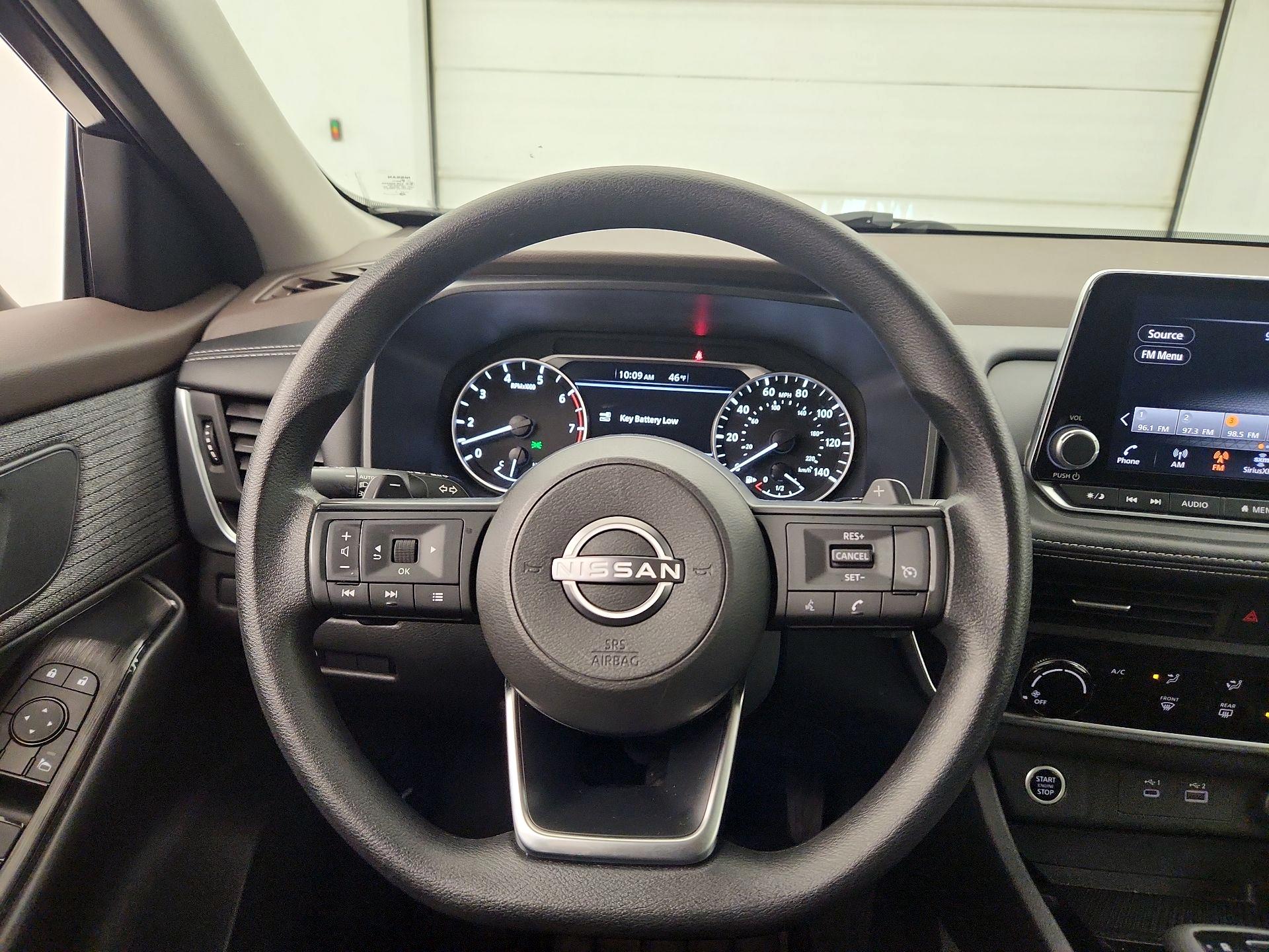 Thumbnail: 2023 Nissan Rogue - 10