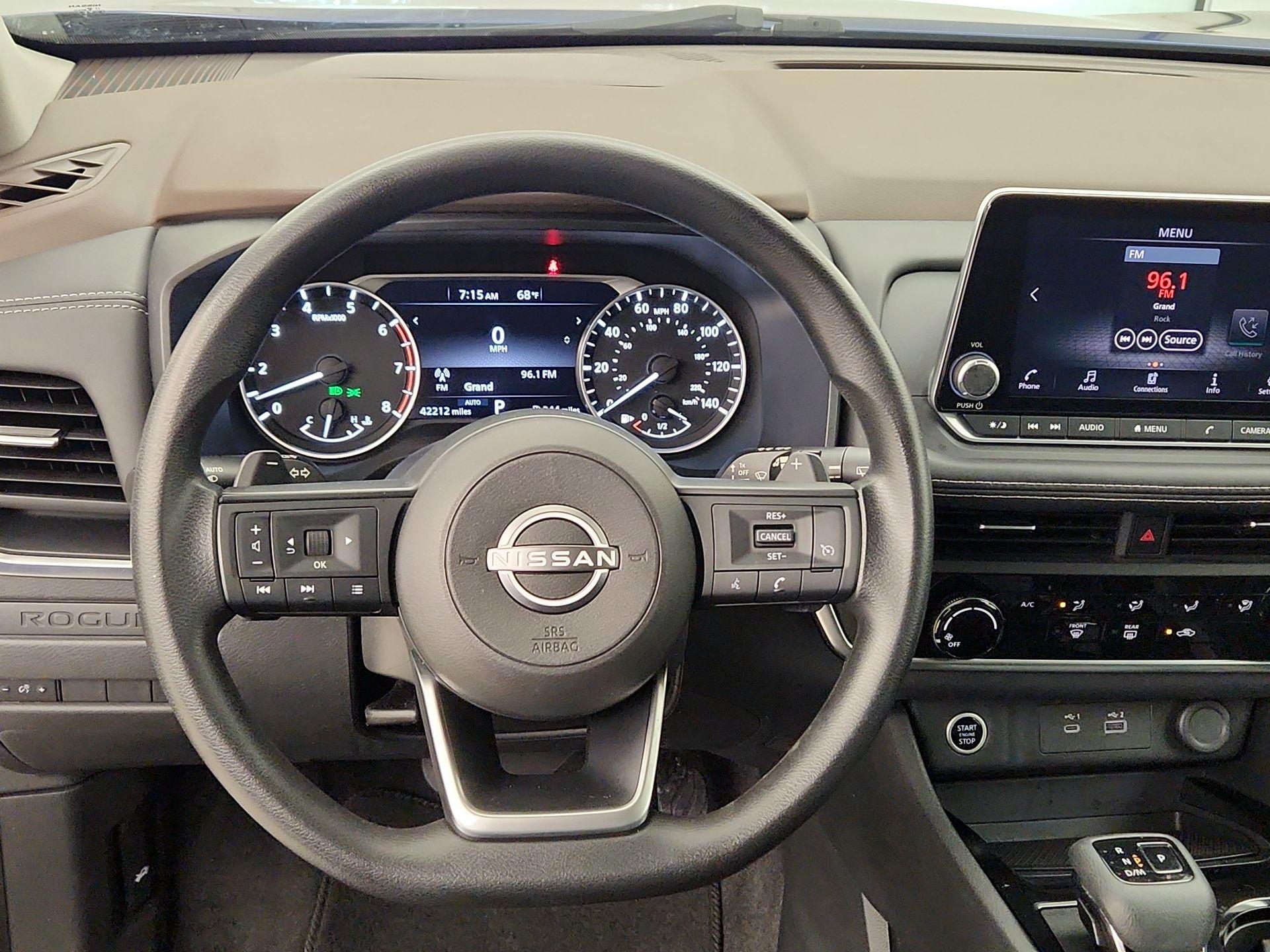 Thumbnail: 2023 Nissan Rogue - 10