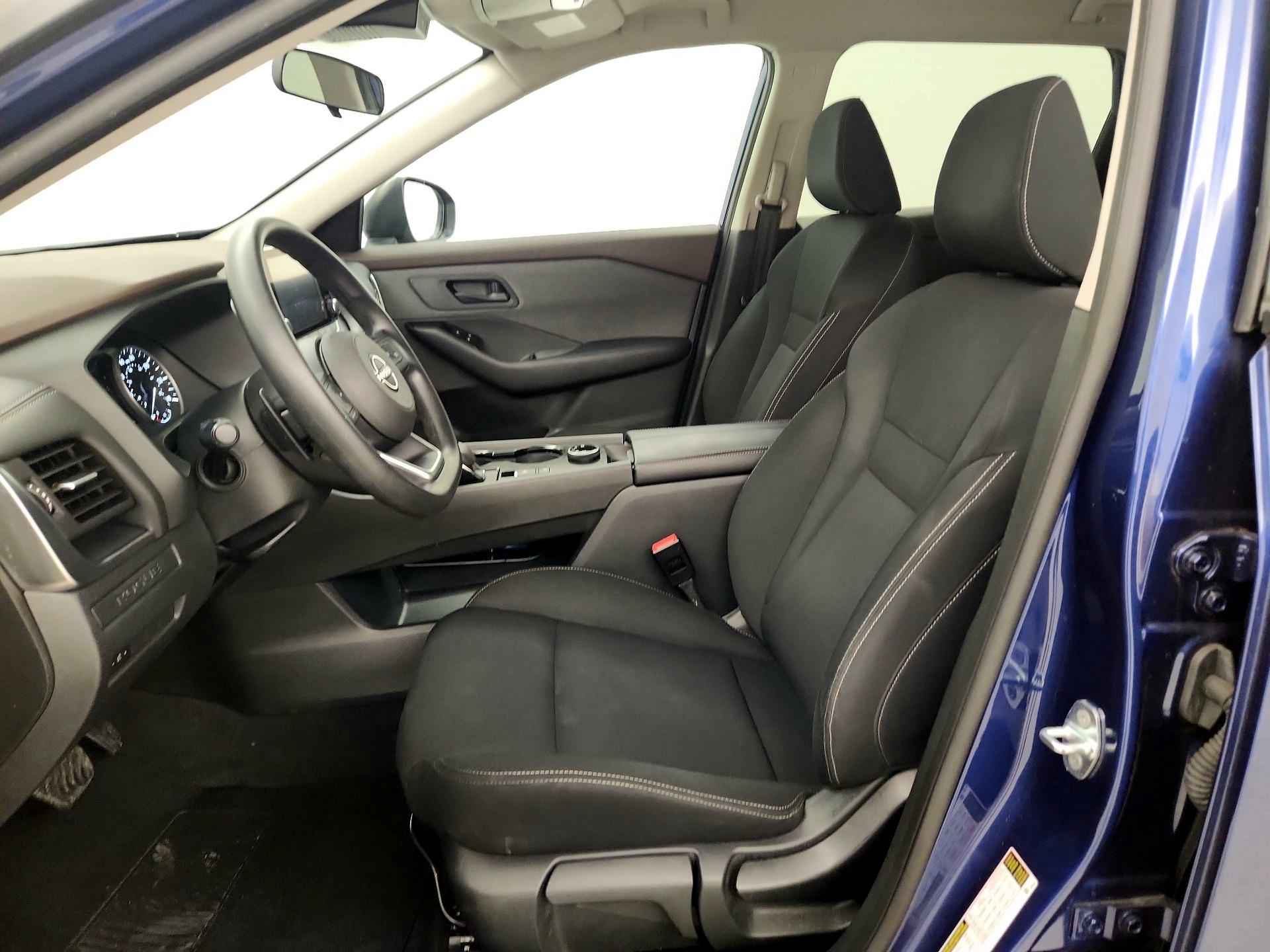 Thumbnail: 2023 Nissan Rogue - 11