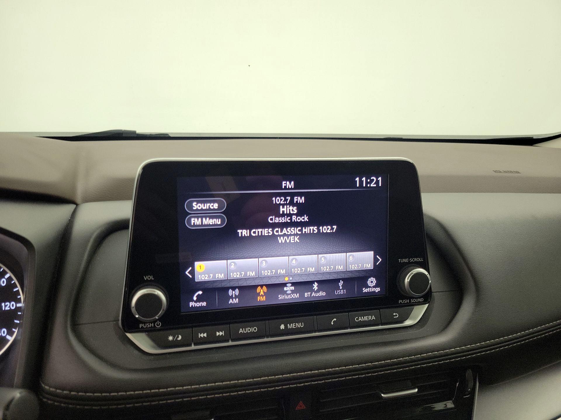 Thumbnail: 2023 Nissan Rogue - 15