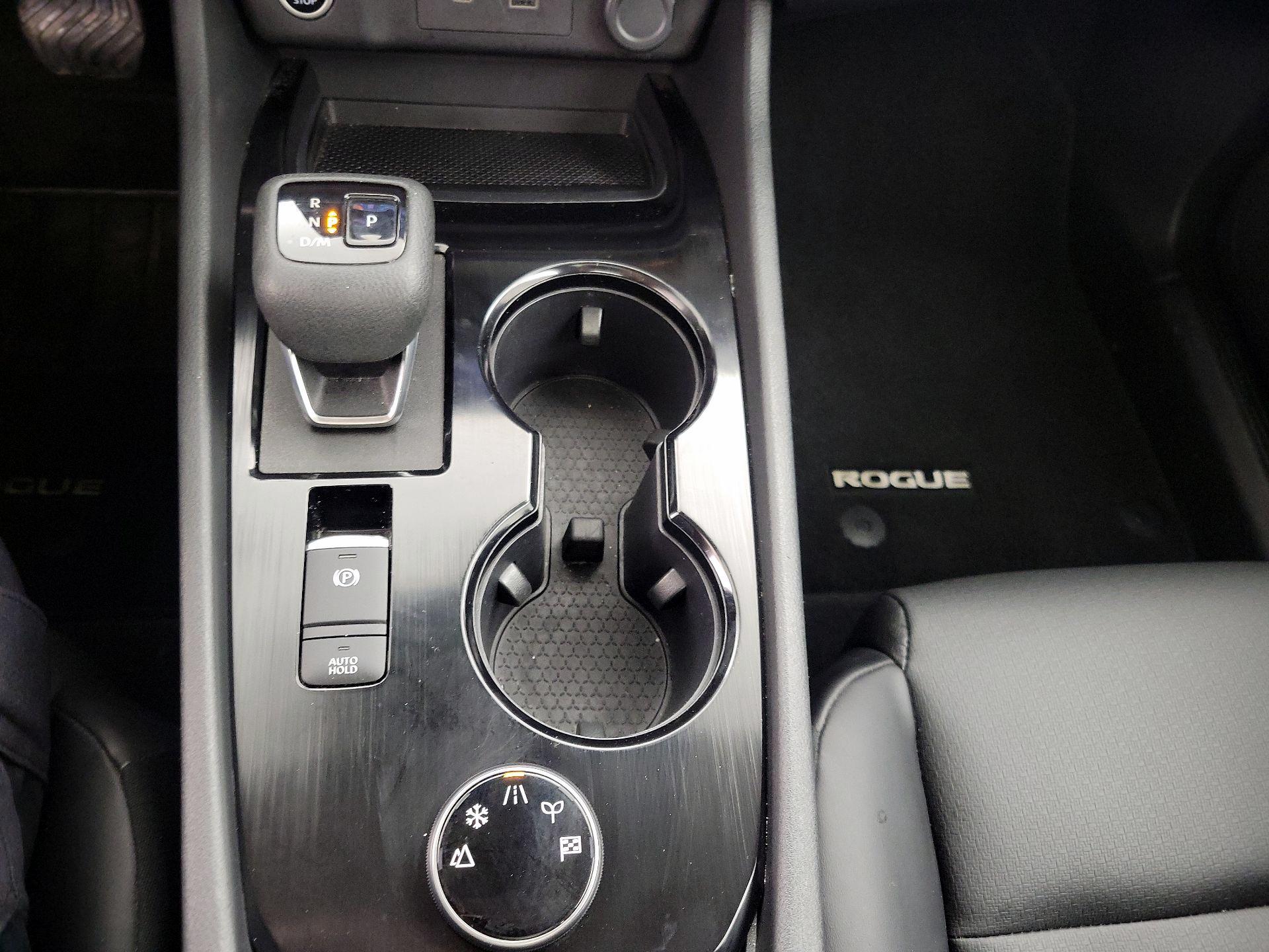 Thumbnail: 2023 Nissan Rogue - 17