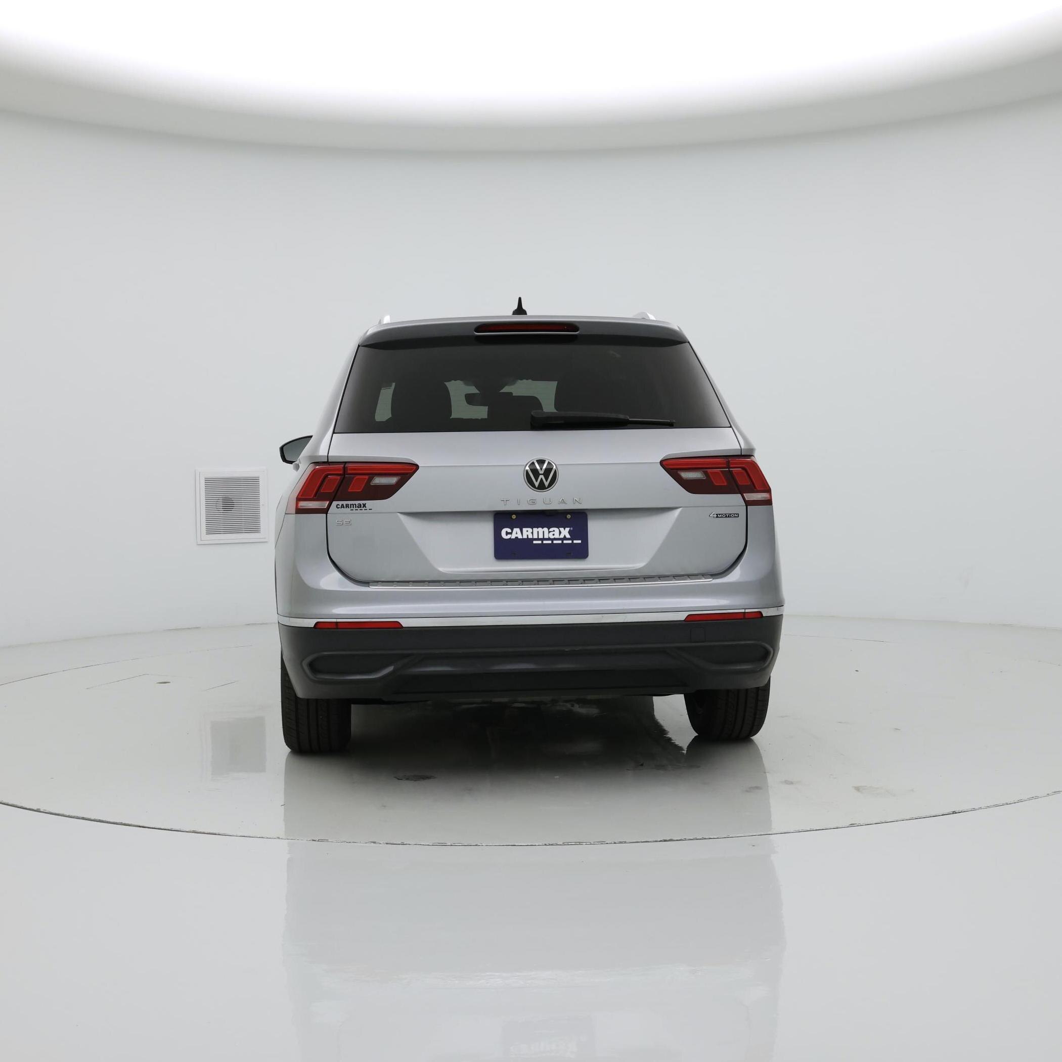 Thumbnail: 2023 Volkswagen Tiguan - 6