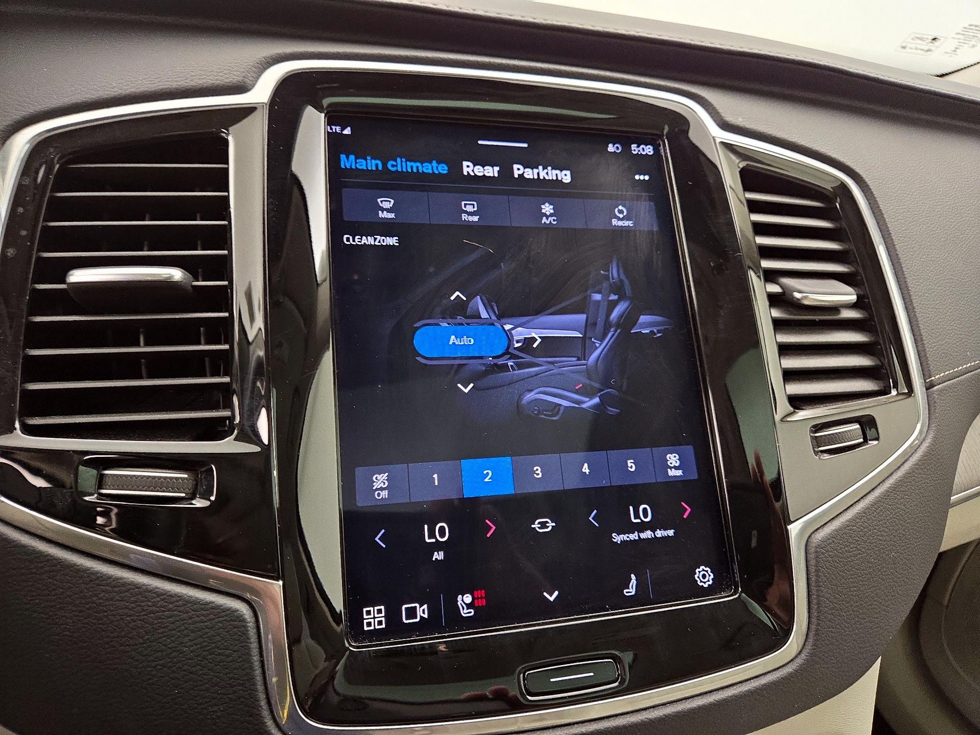 Thumbnail: 2023 Volvo XC90 - 16