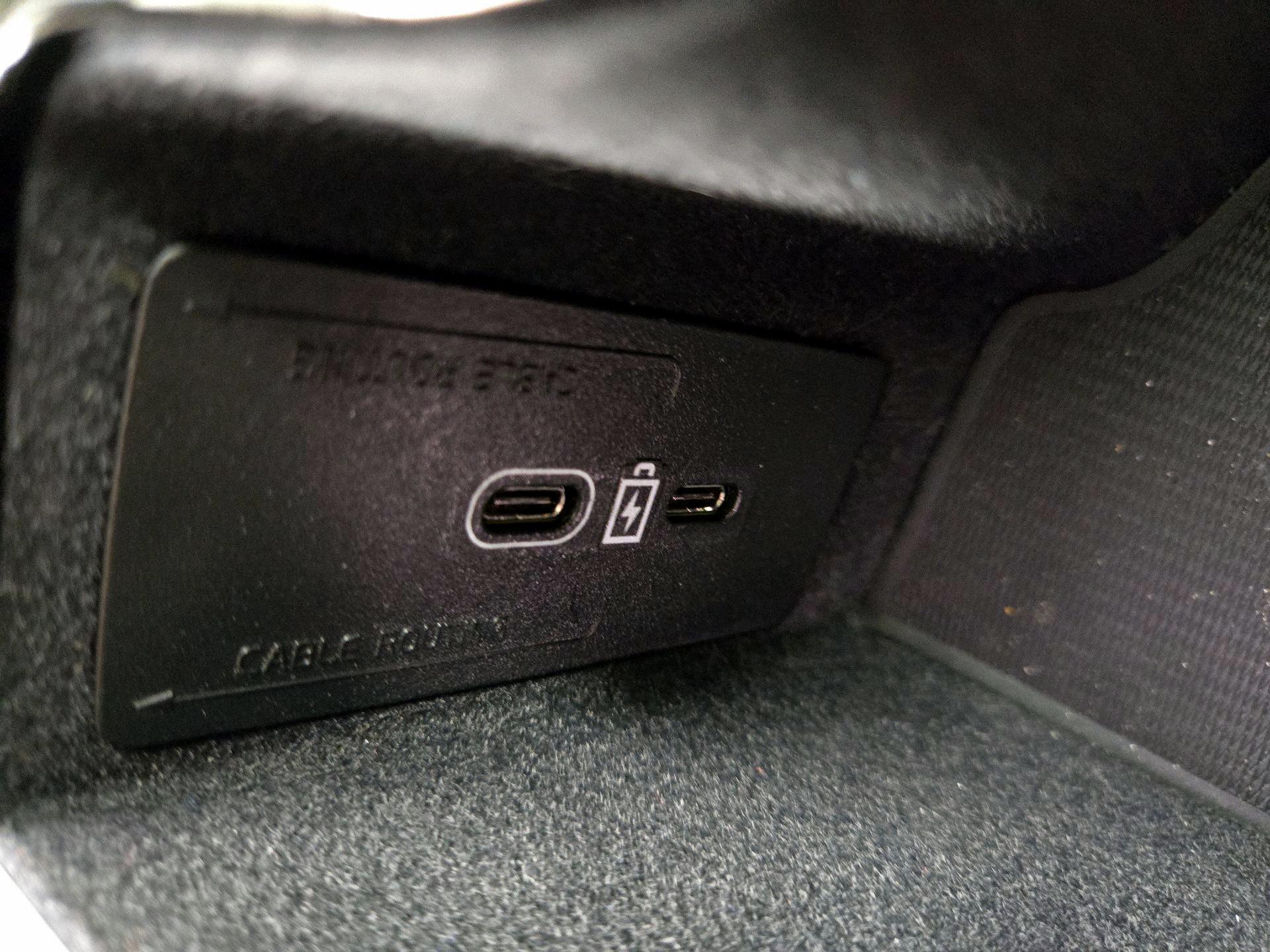 Thumbnail: 2023 Volvo XC90 - 18