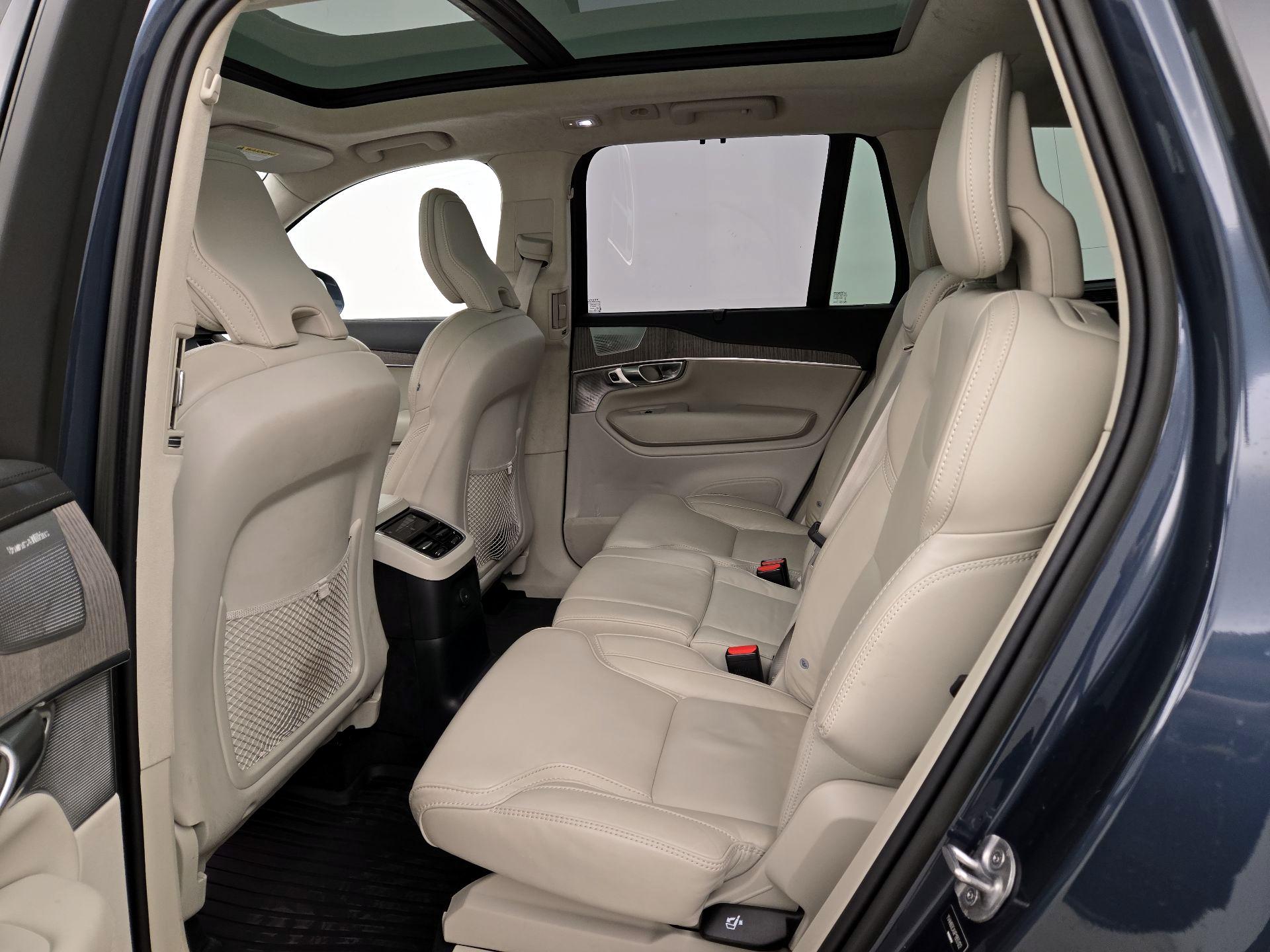 Thumbnail: 2023 Volvo XC90 - 20