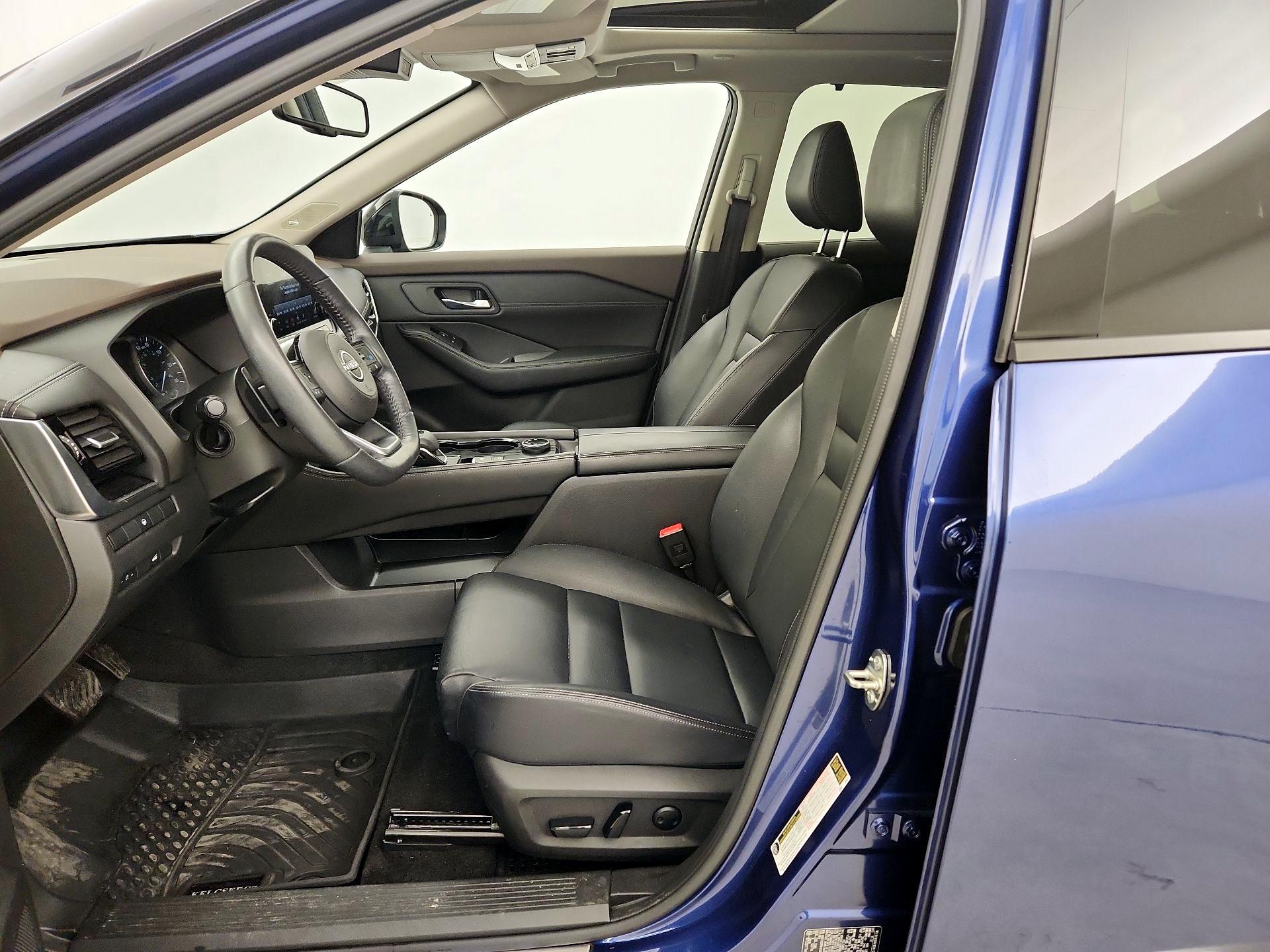 Thumbnail: 2023 Nissan Rogue - 11