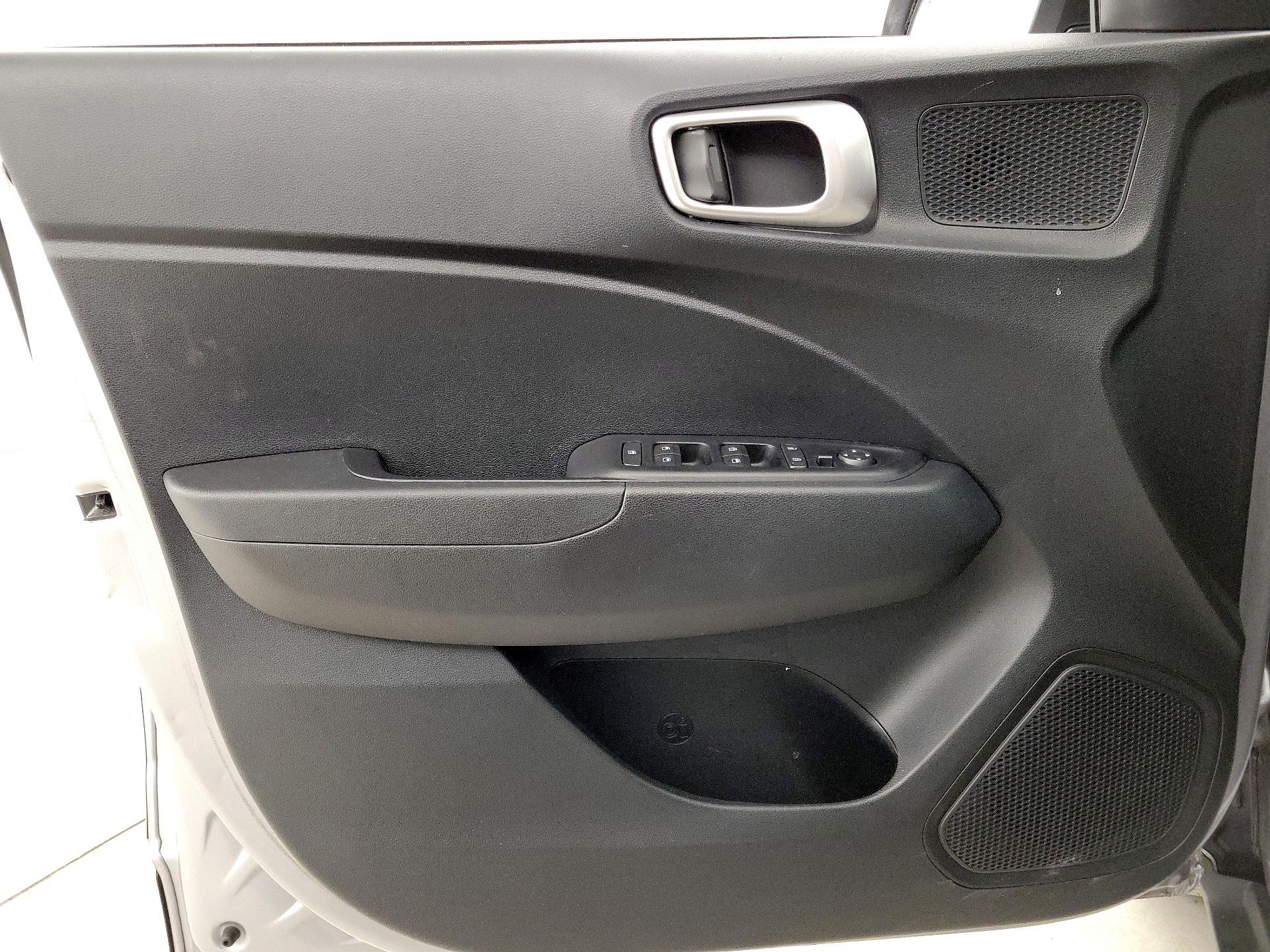 Thumbnail: 2024 Hyundai Venue - 12