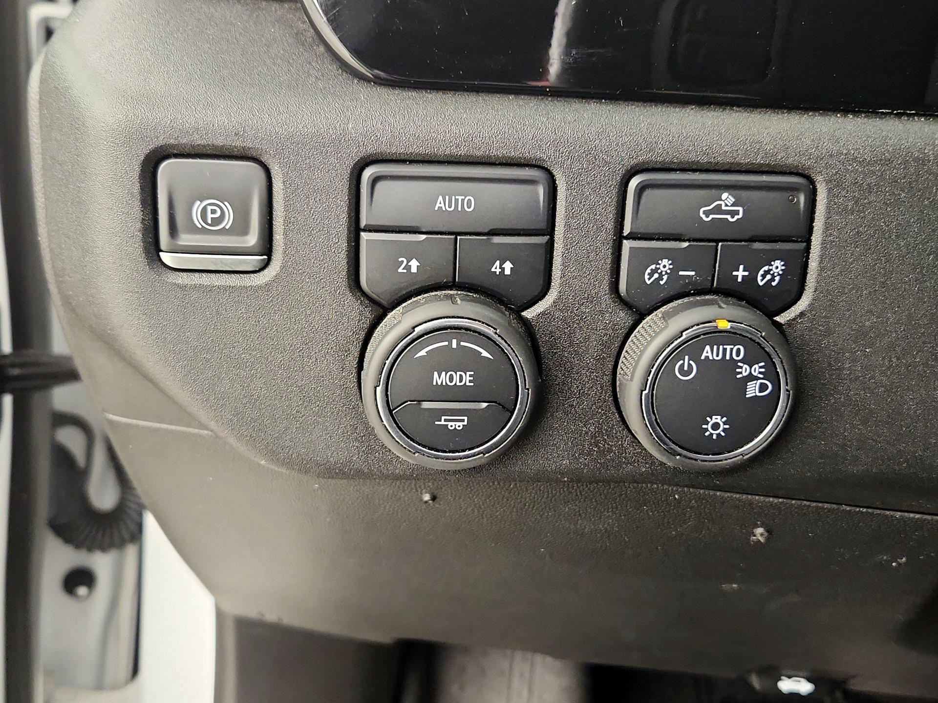 Thumbnail: 2022 Chevrolet Silverado 1500 - 13