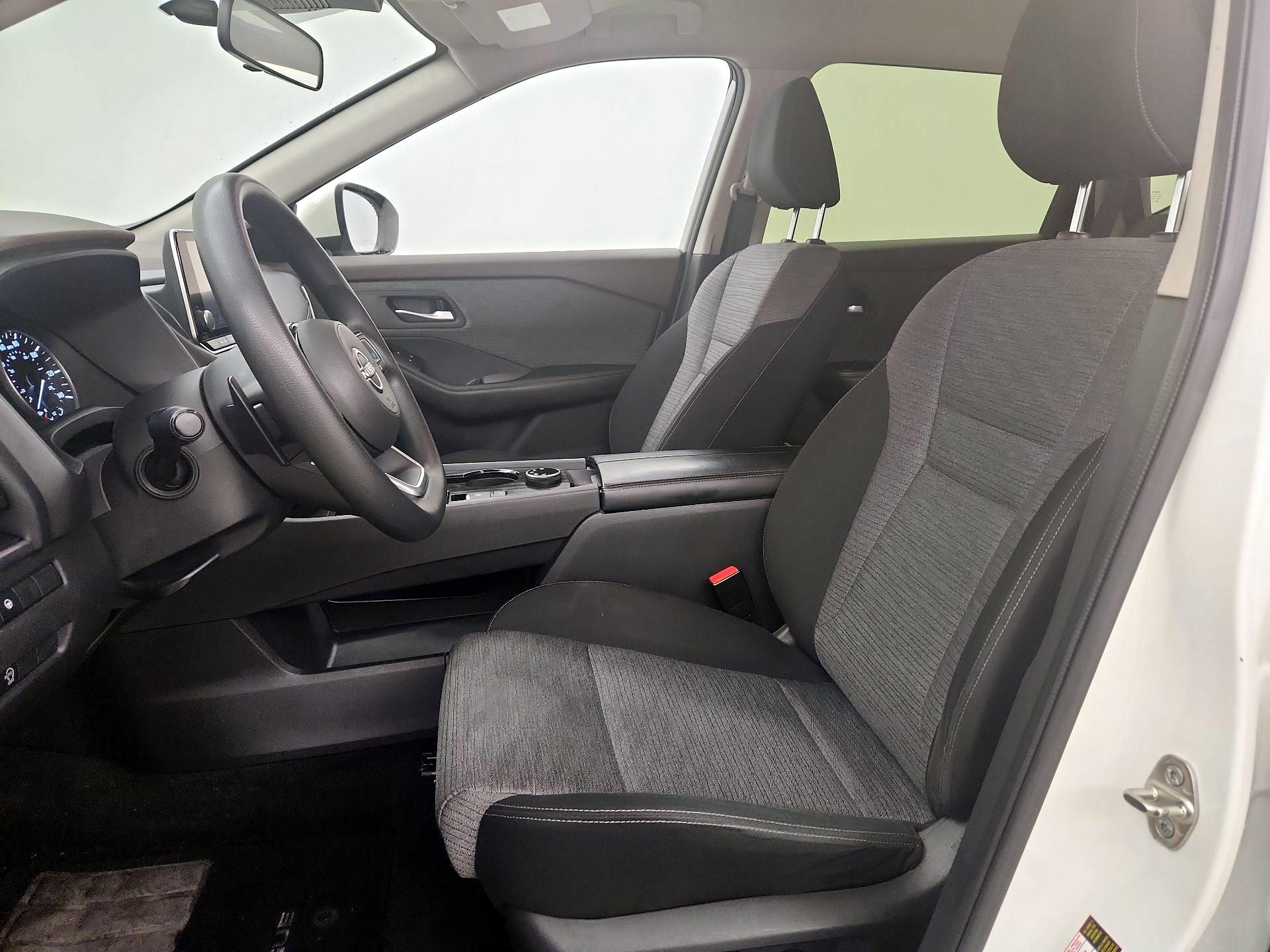 Thumbnail: 2023 Nissan Rogue - 11