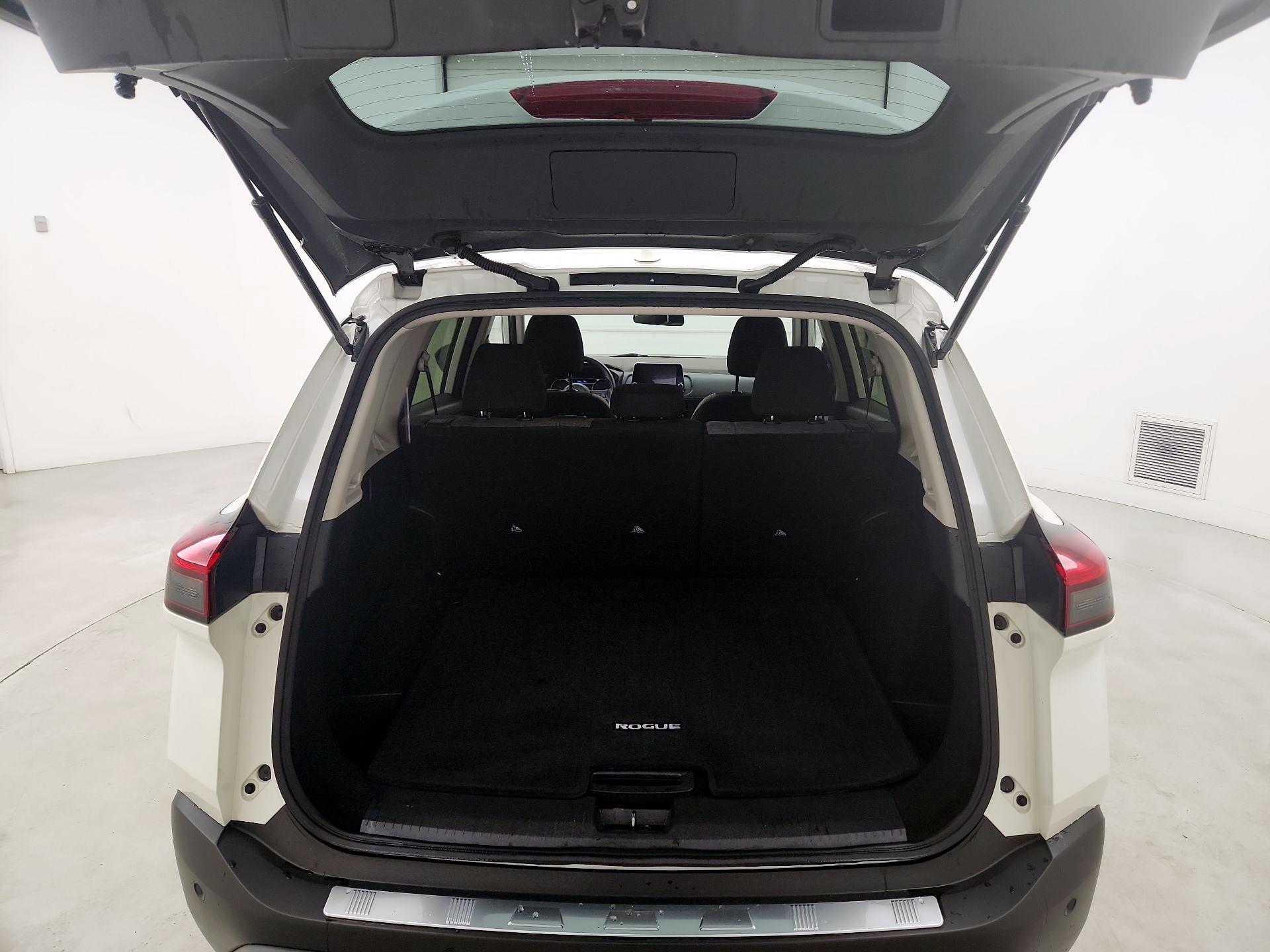 Thumbnail: 2023 Nissan Rogue - 20