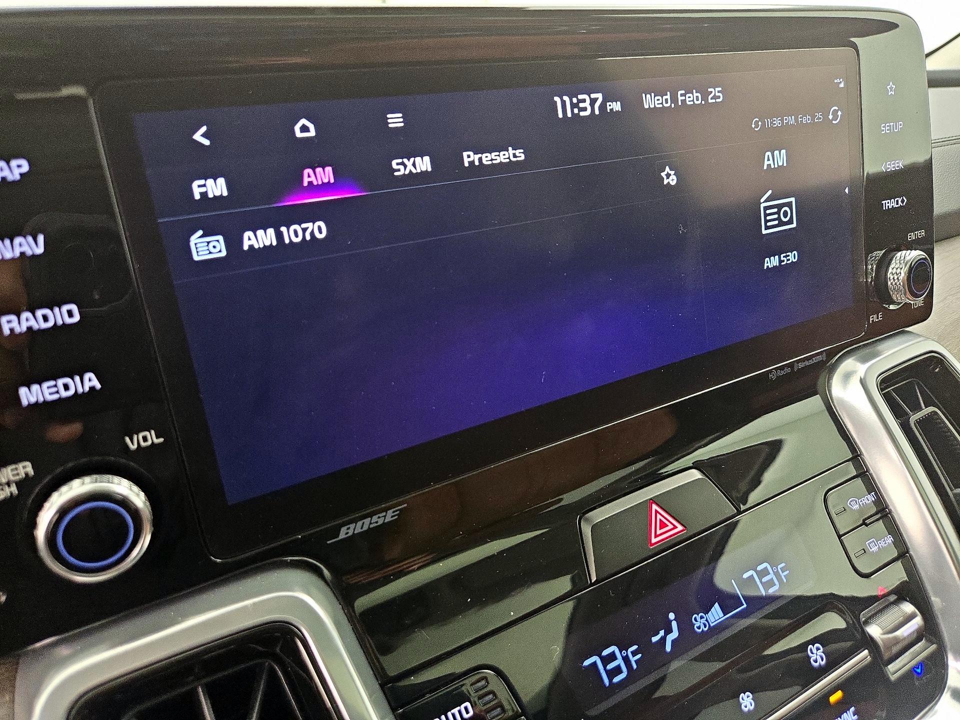 Thumbnail: 2023 Kia Sorento - 16