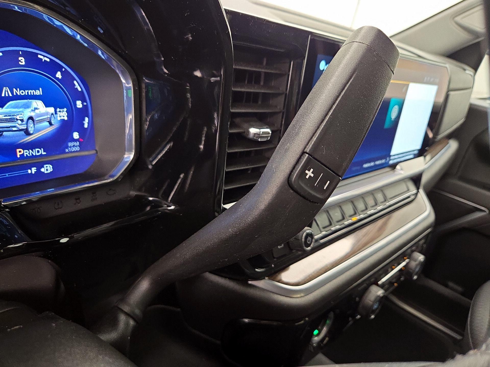 Thumbnail: 2022 Chevrolet Silverado 1500 - 17