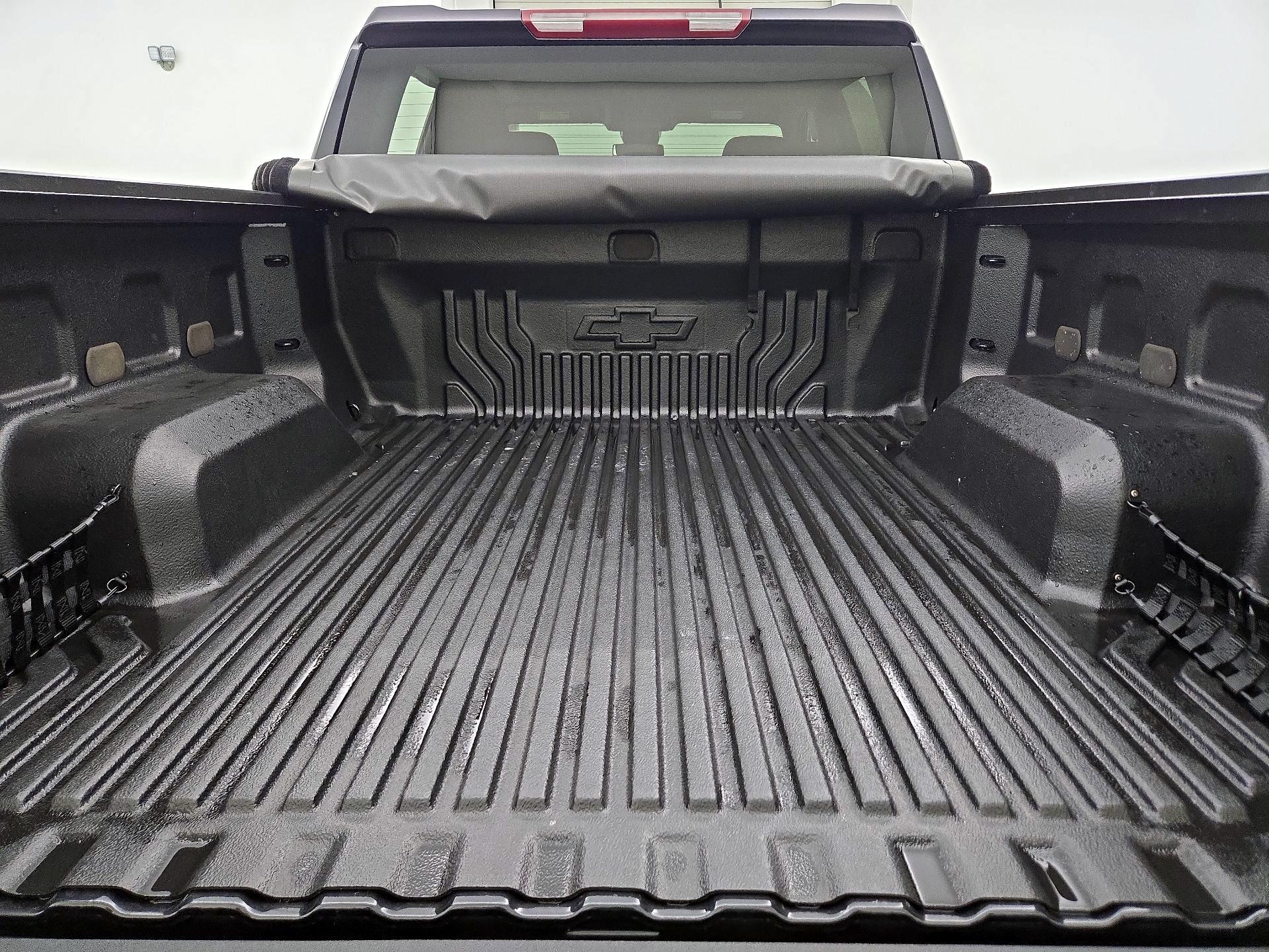 Thumbnail: 2022 Chevrolet Silverado 1500 - 20