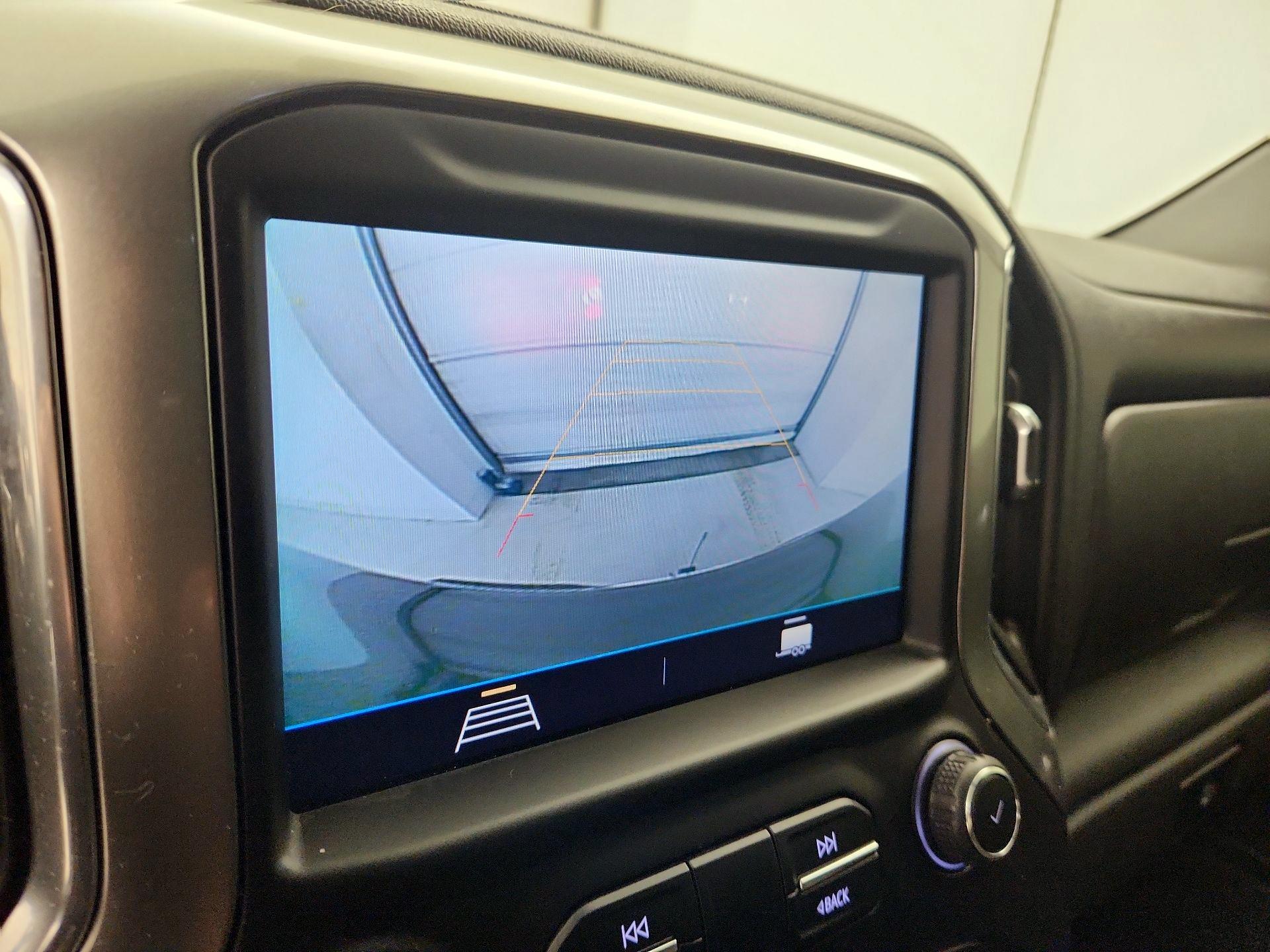 Thumbnail: 2021 Chevrolet Silverado 1500 - 14